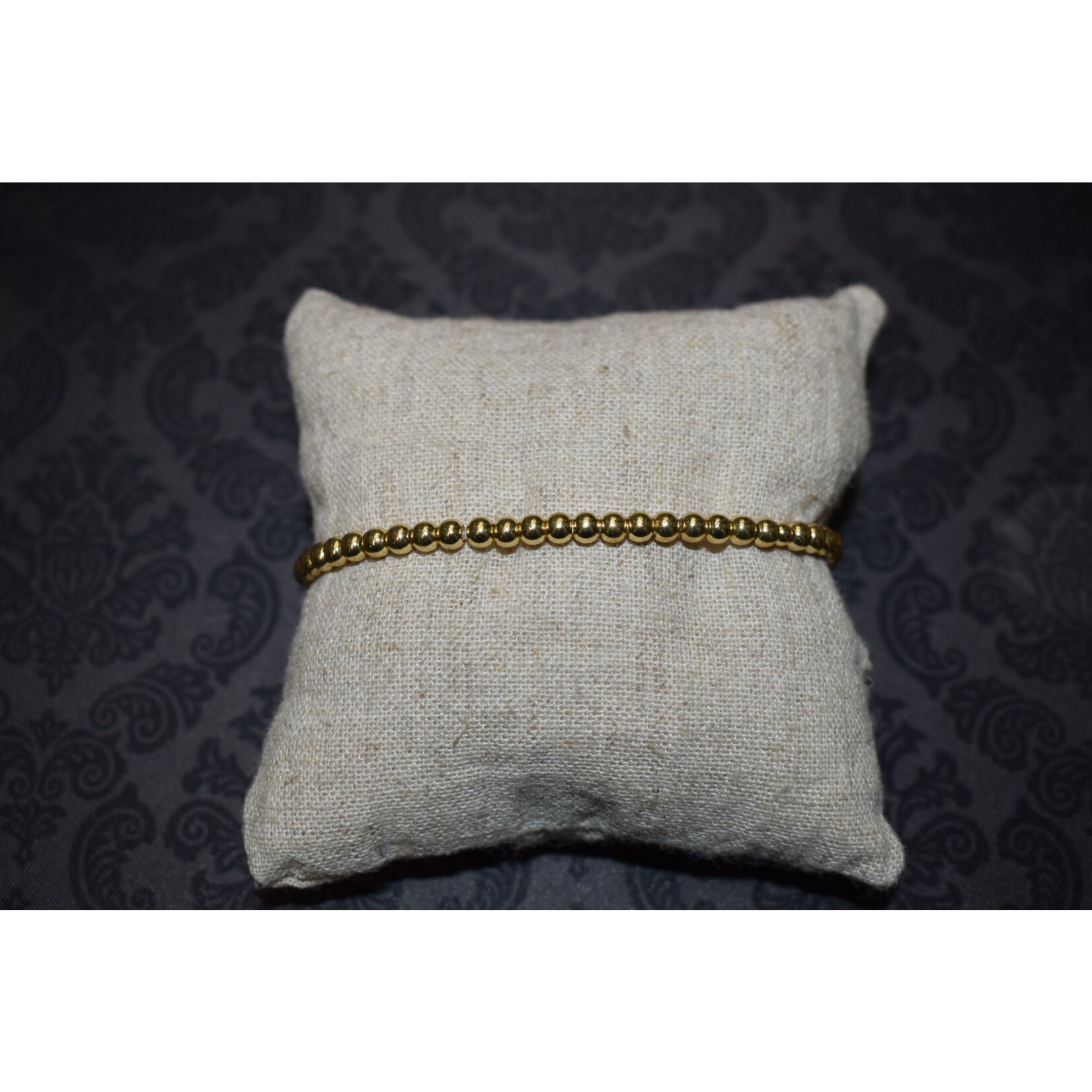 m. lynne designs small gold dipped bead bracelet
