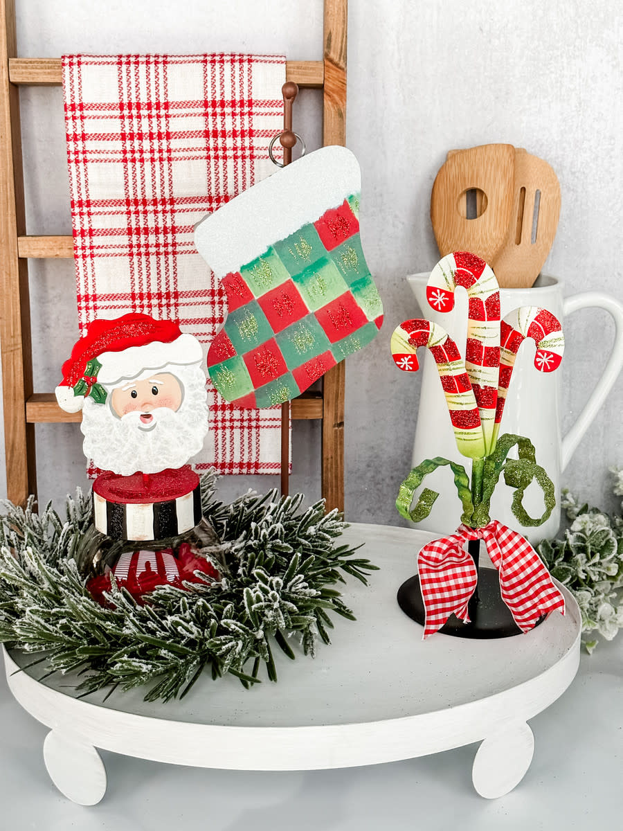 the round top collection Candy Cane Finial