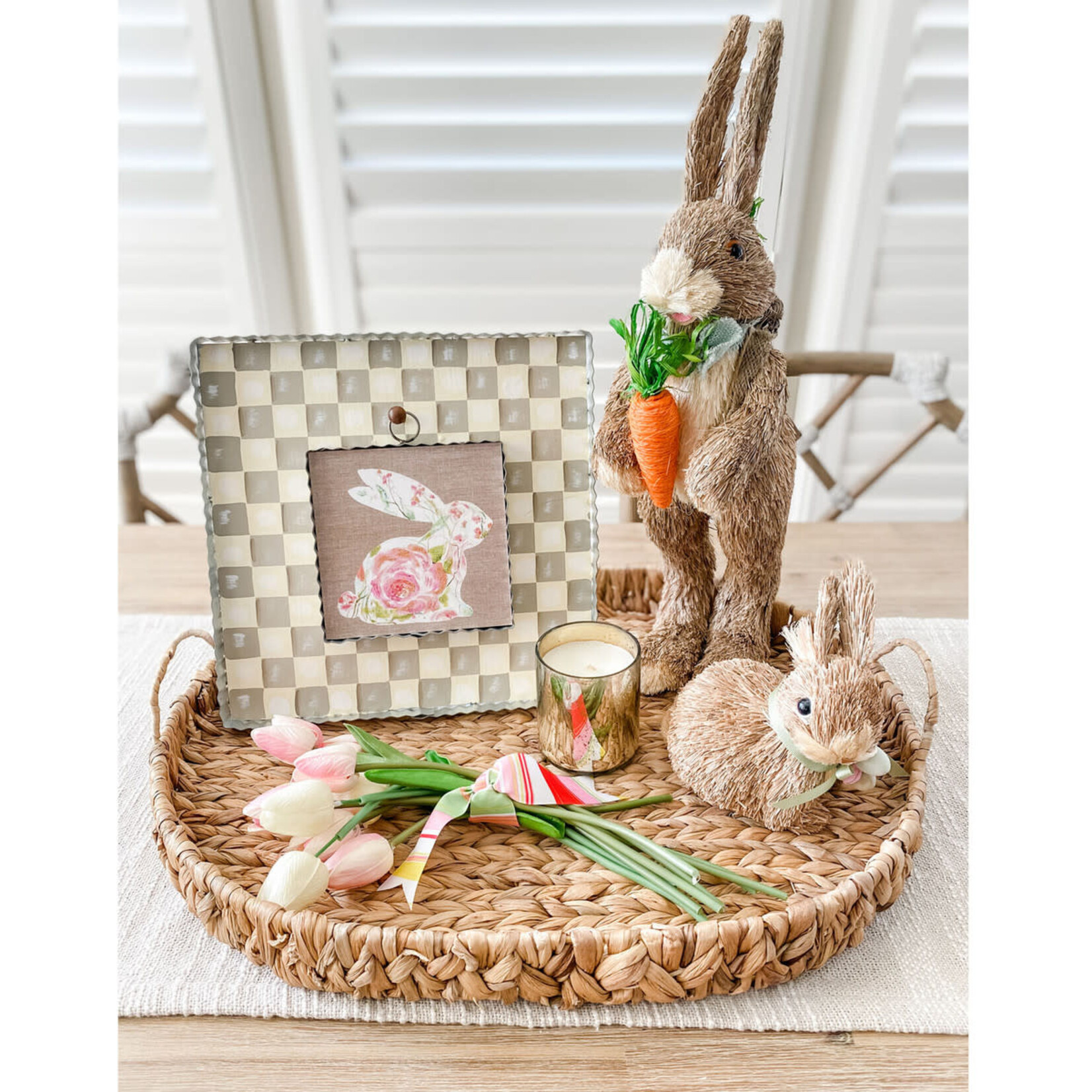 the round top collection putty checkerboard display board