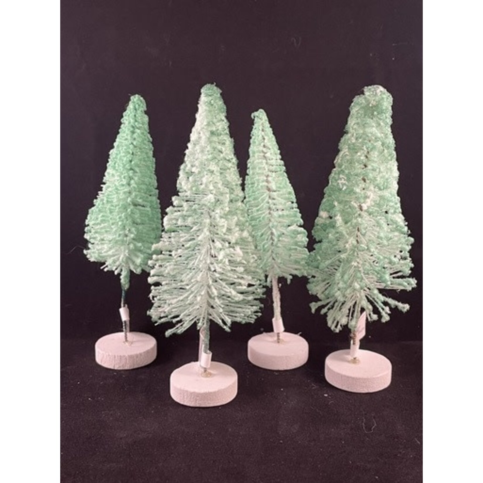m. lynne designs 3-½" bottlebrush tree with snow