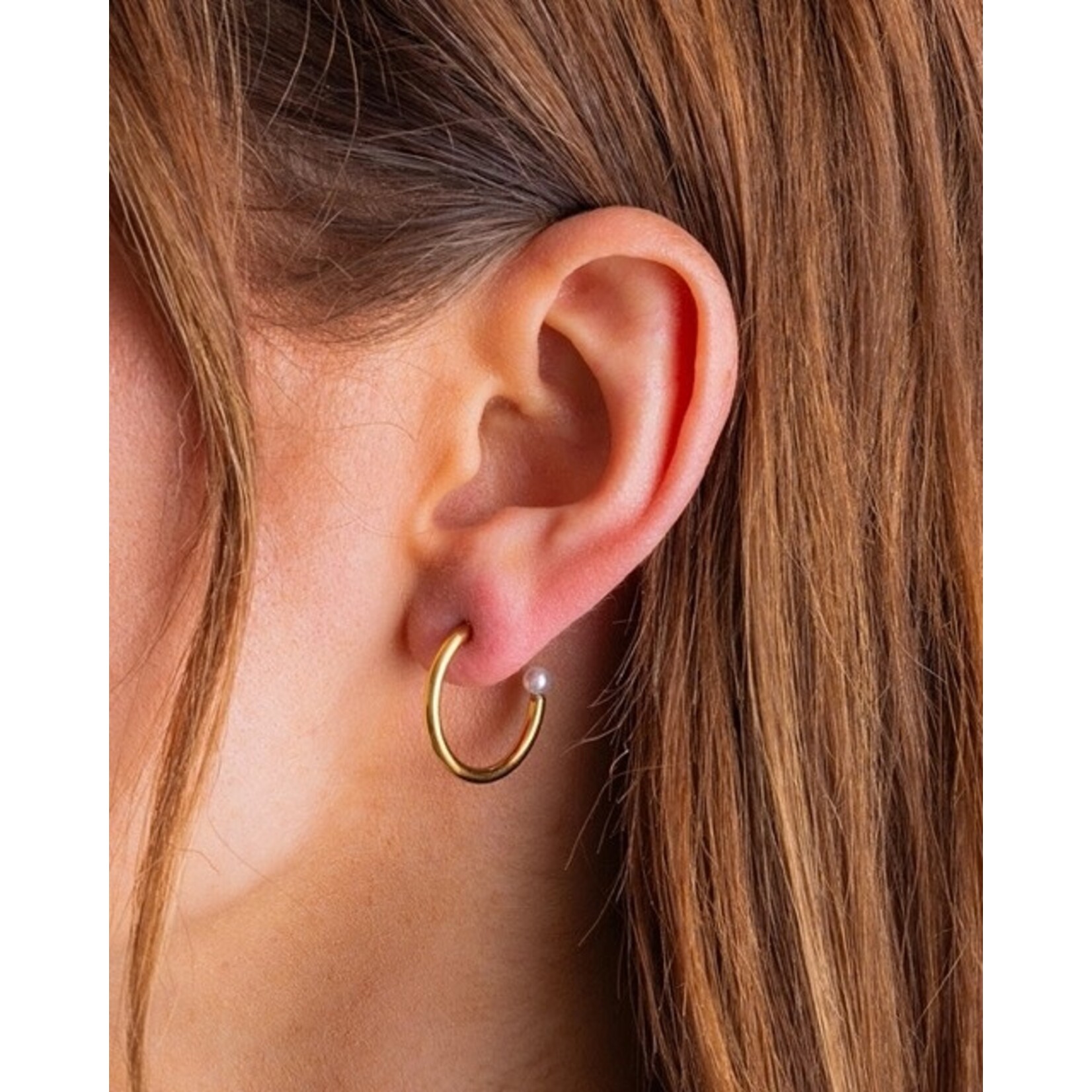 taylor elliott designs alexis gold hoop earring