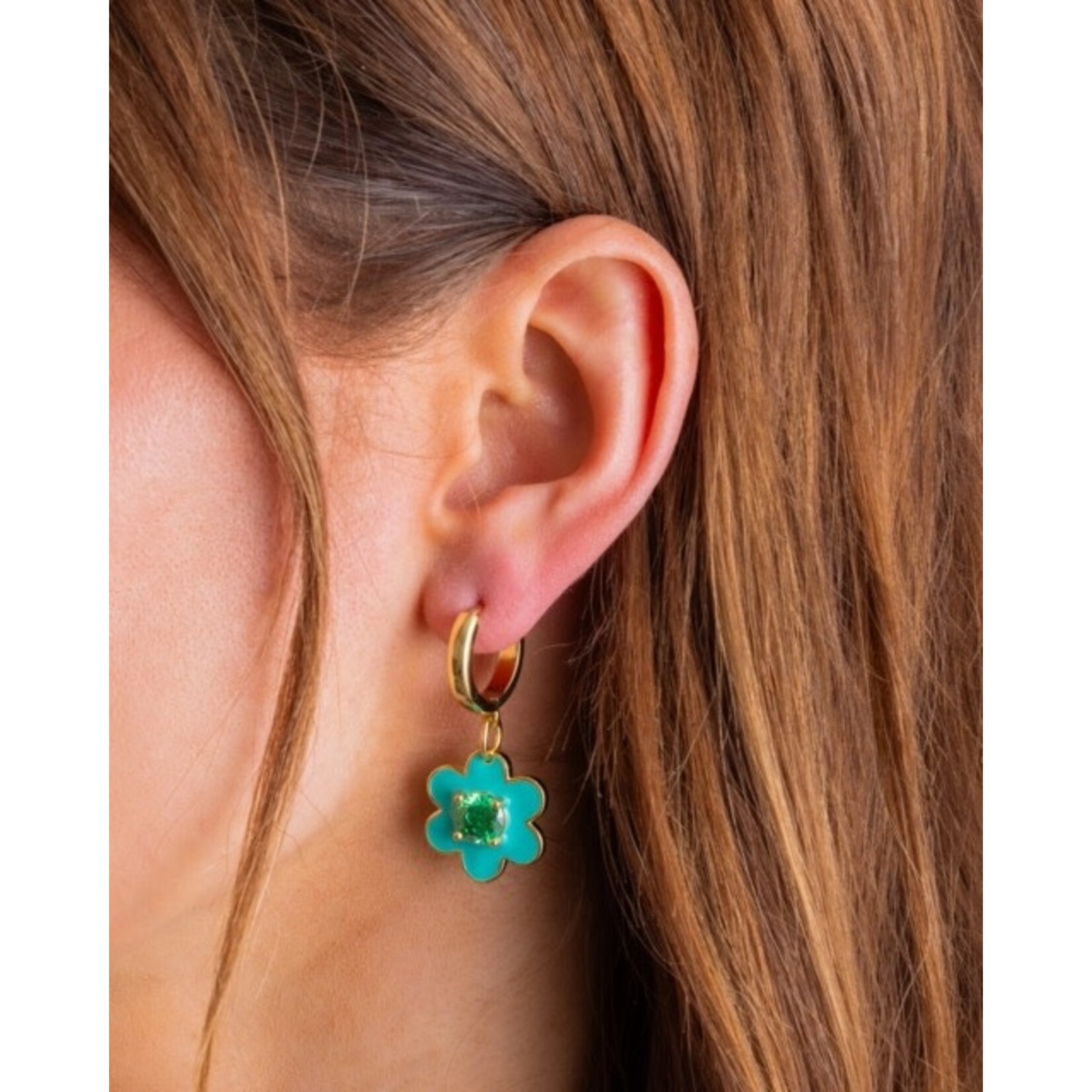 taylor elliott designs lucy blue flower earring