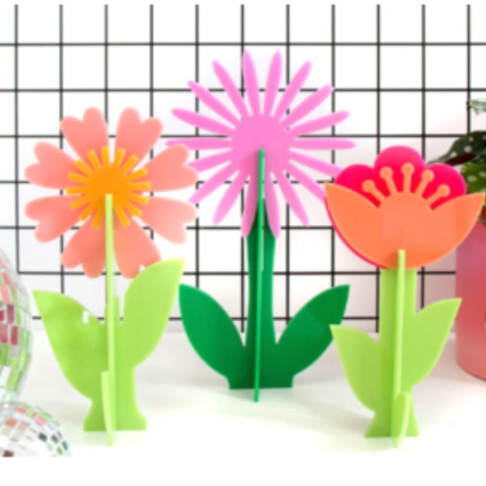 m. lynne designs acrylic flowers