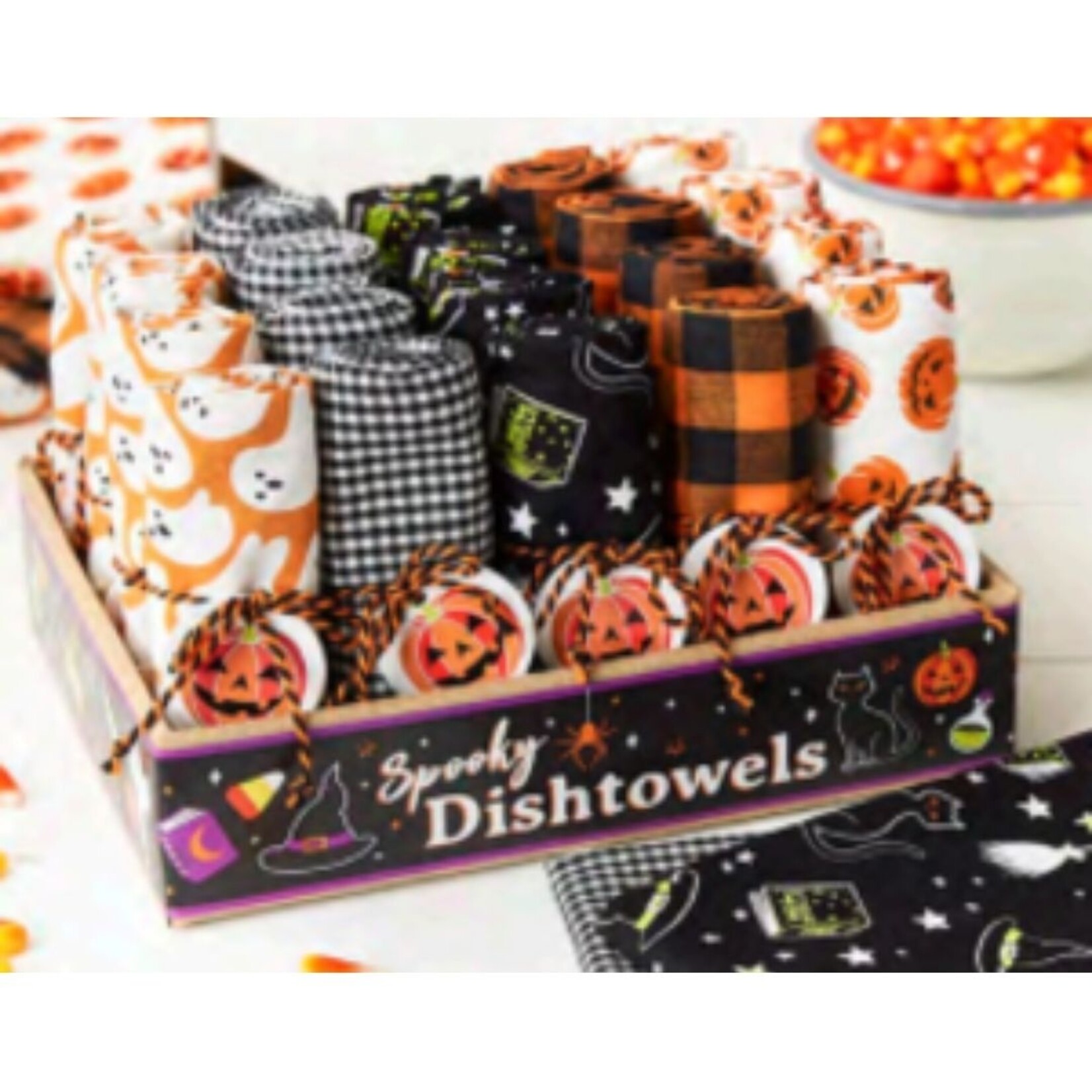 m. lynne designs halloween spooky dishtowel
