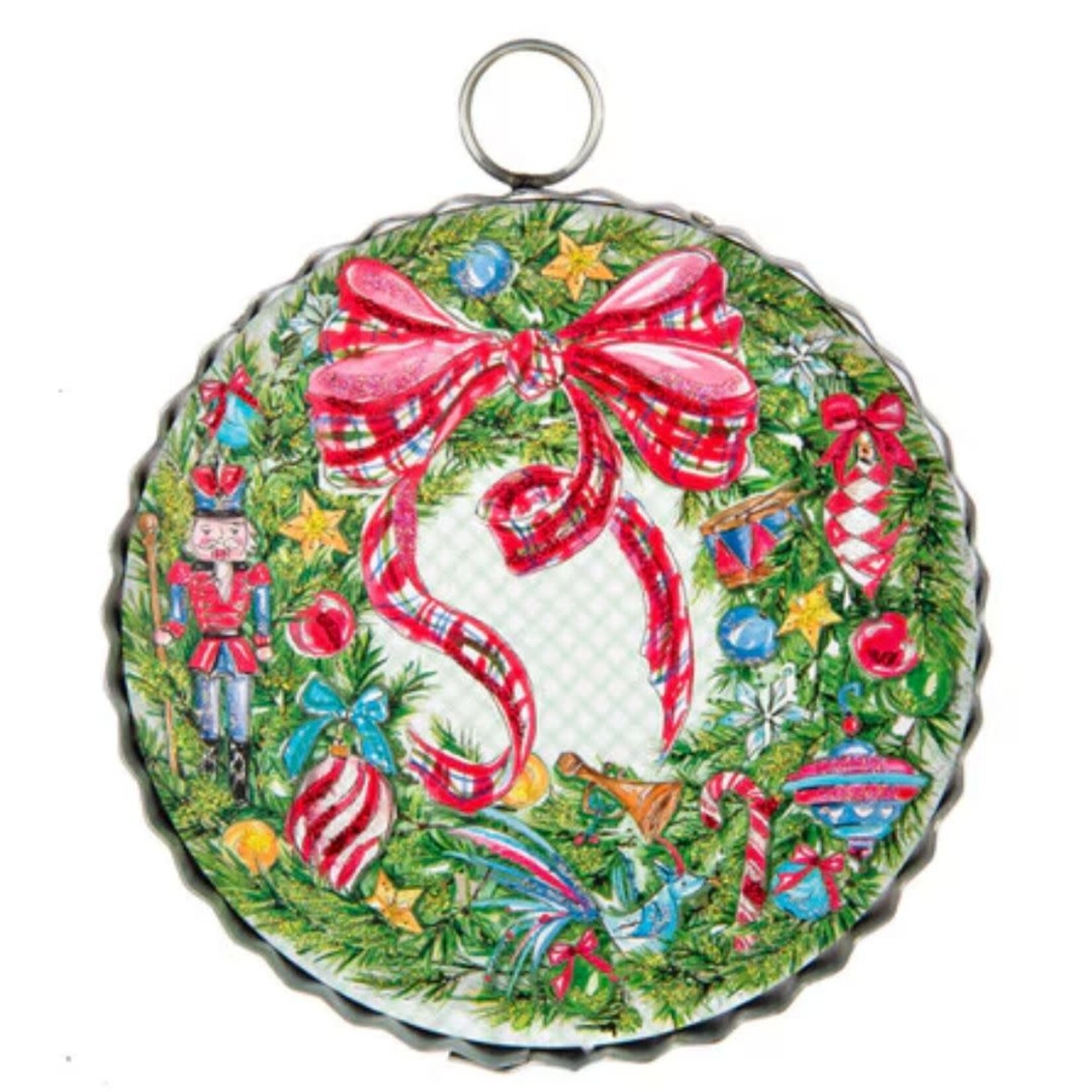 the round top collection traditional wreath charm