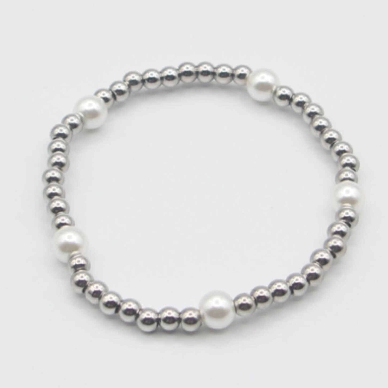 stainless silver bead bracelet with big pearls