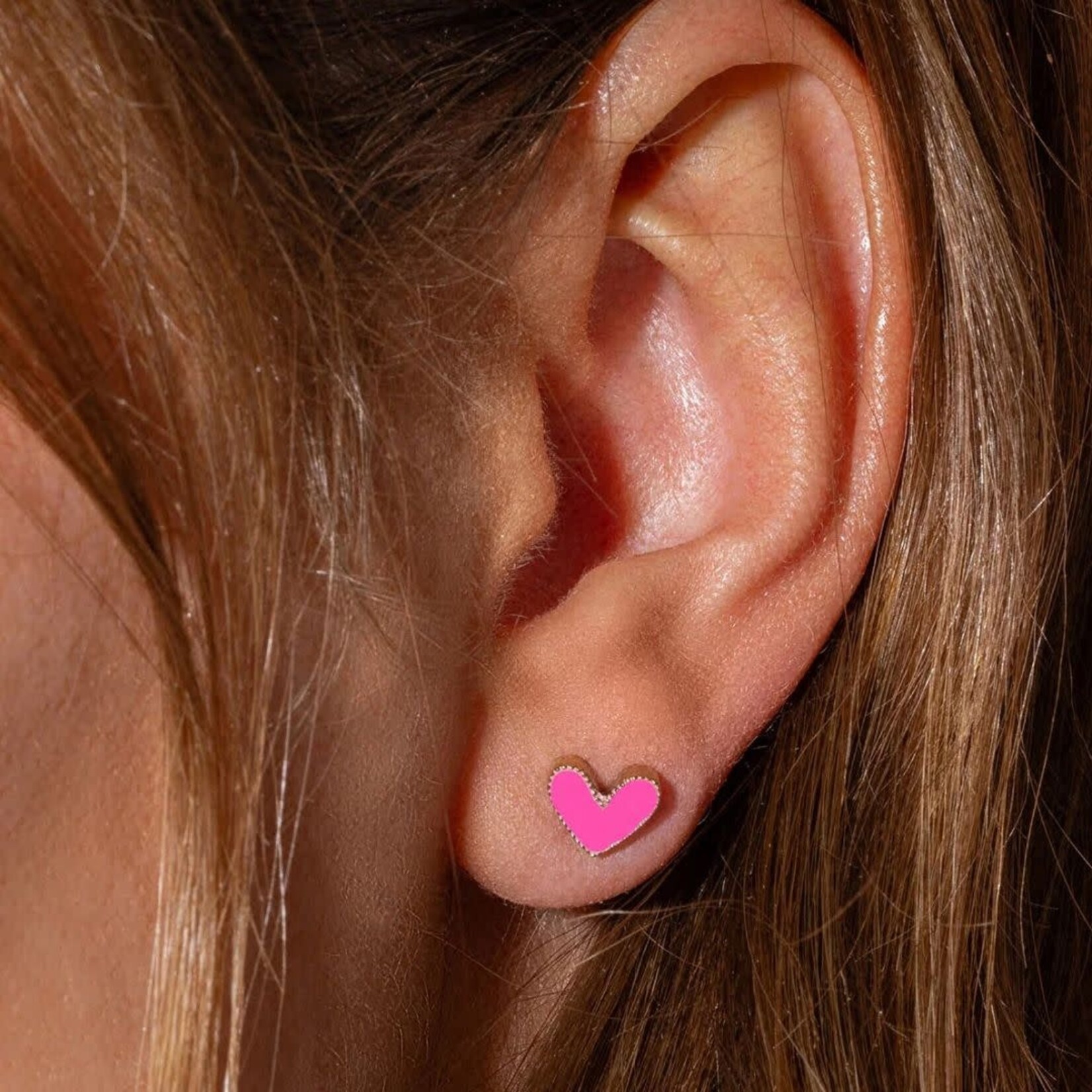 taylor elliott designs harrison heart stud earring