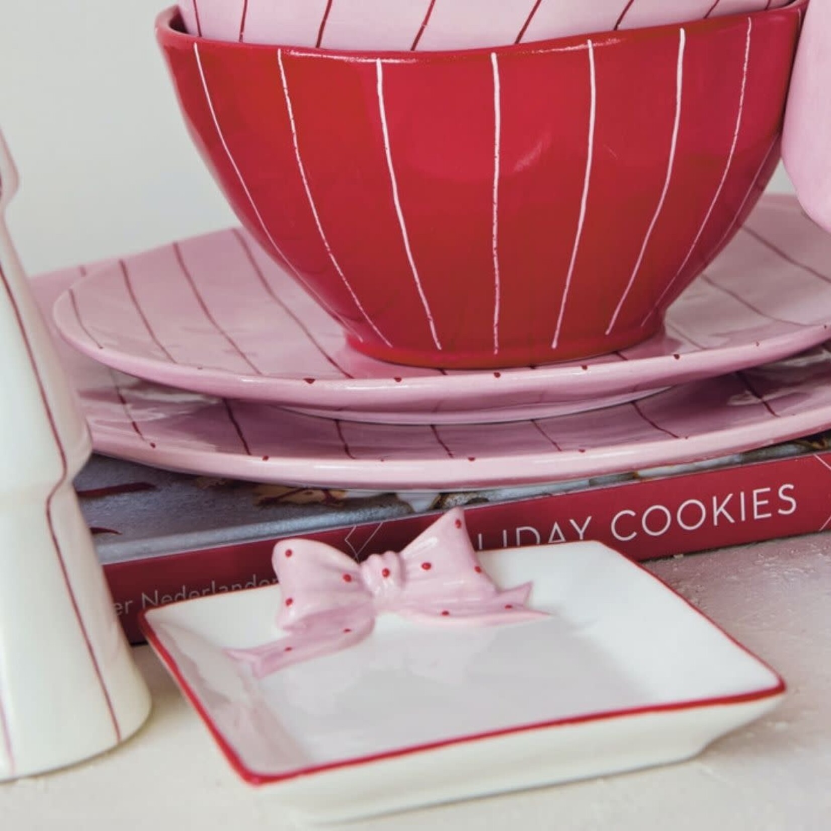 m. lynne designs hand painted dish with polka dot bow and colored edge