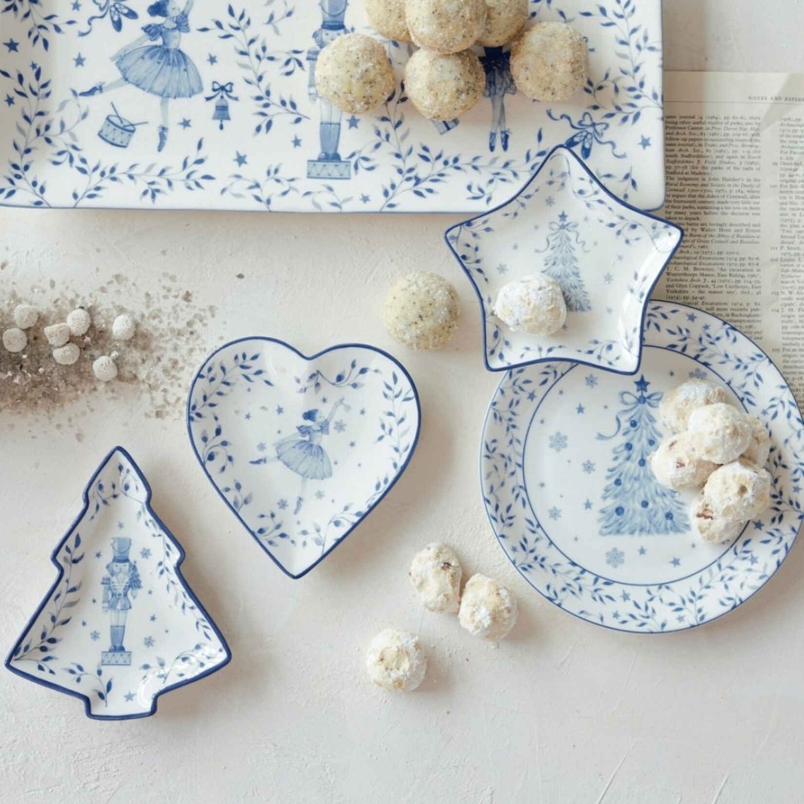 m. lynne designs blue & white holiday dish