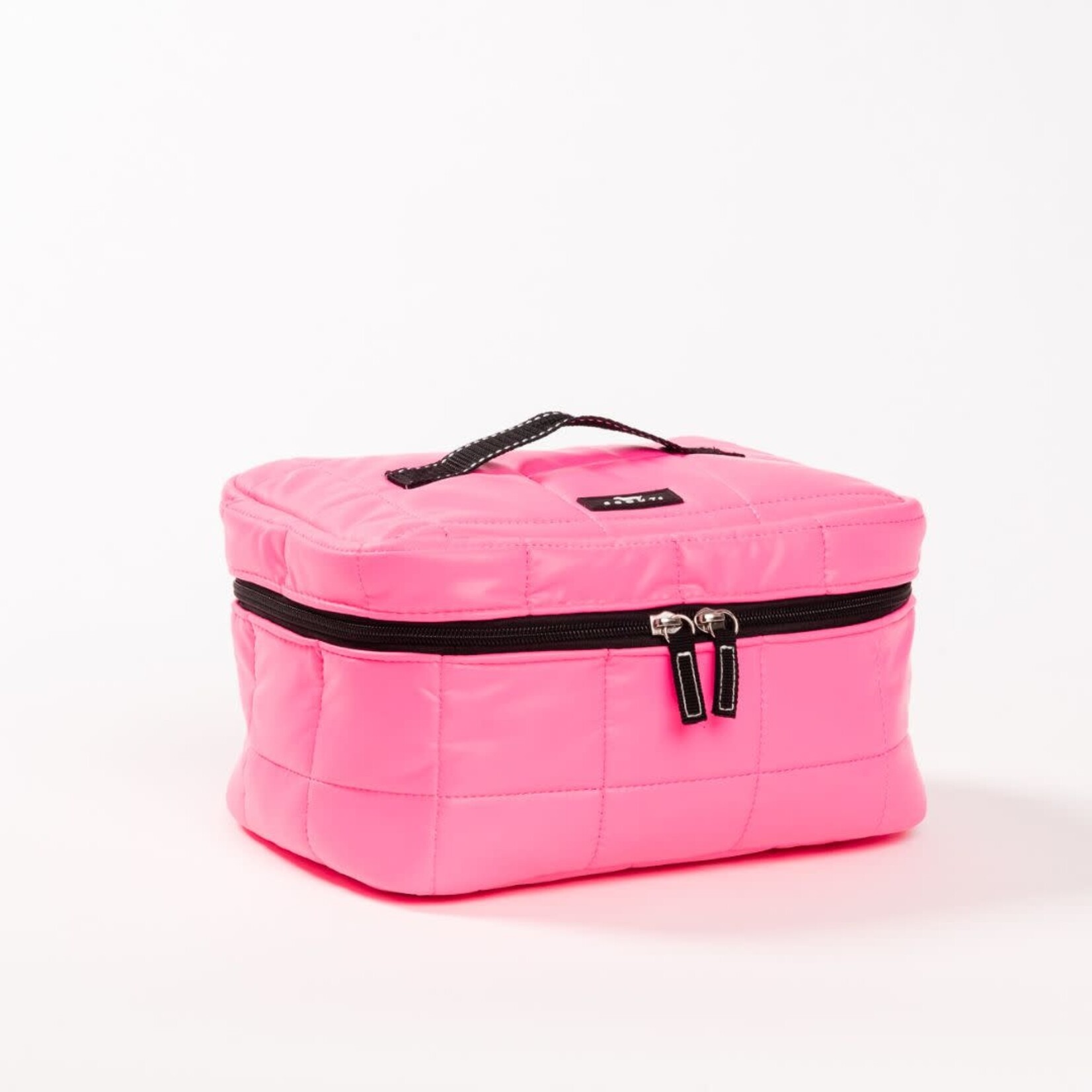 SCOUT Bags pop pink box quilted all aboard train case