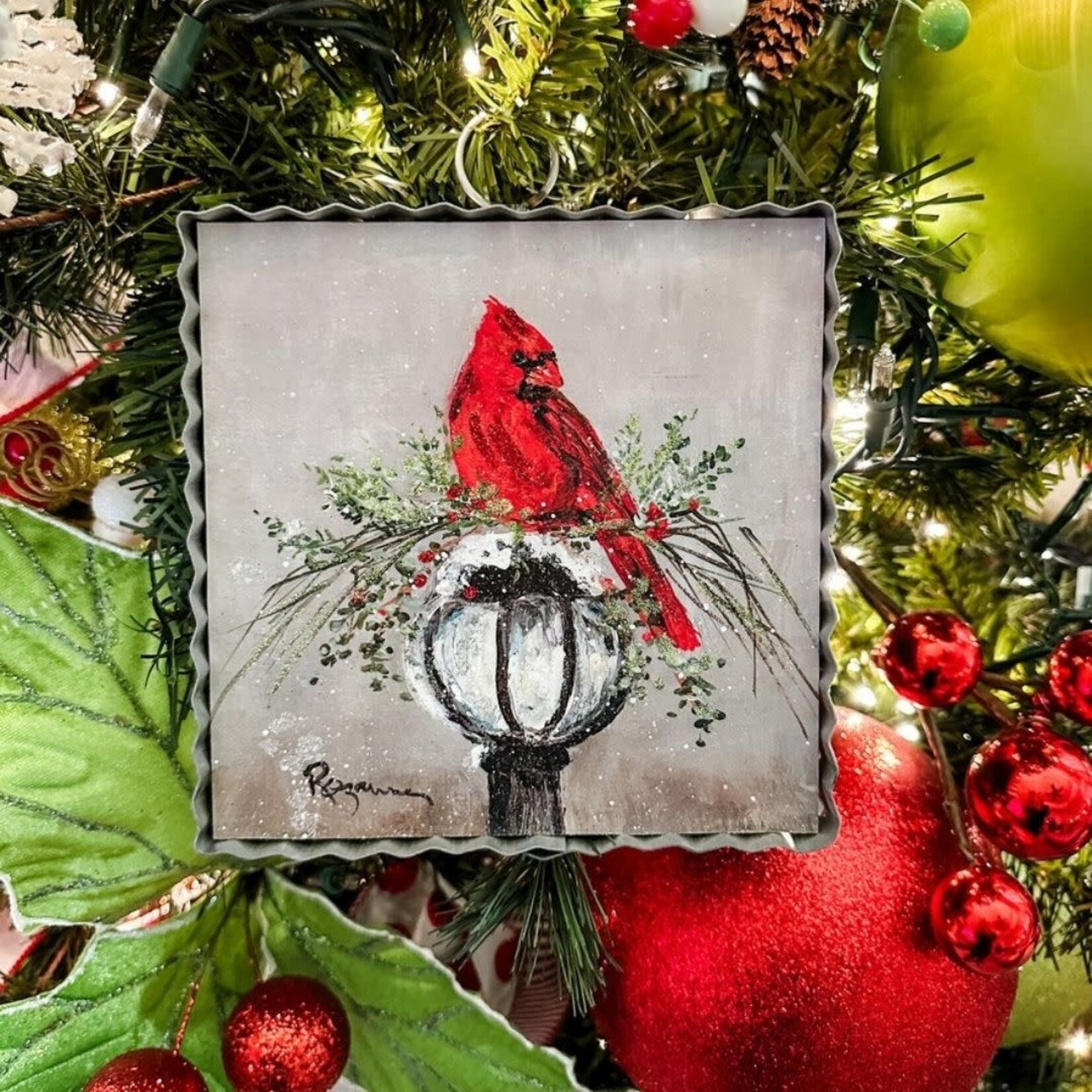 the round top collection cardinal on lamp post charm