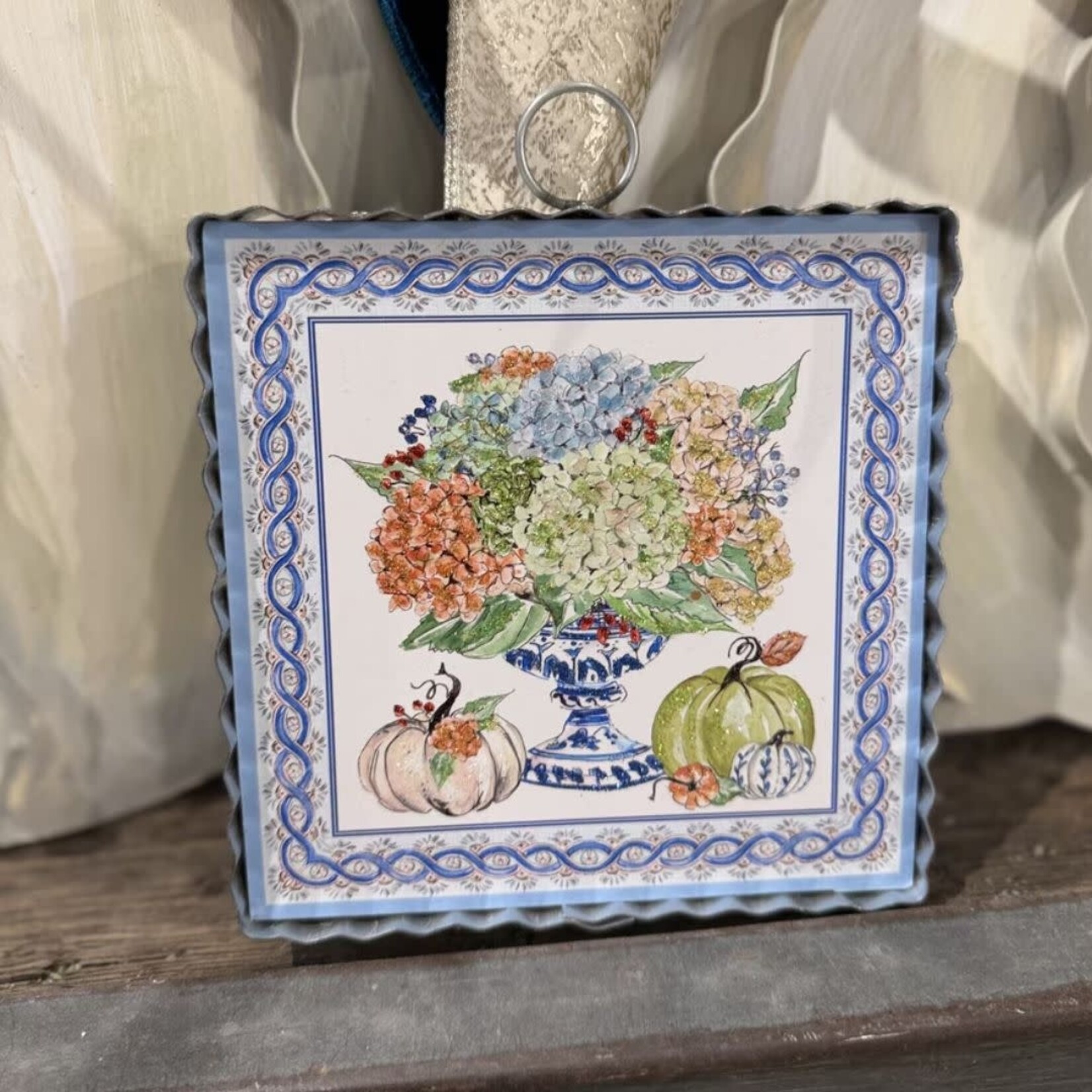 the round top collection autumn hydrangea charm