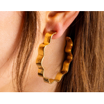 taylor elliott designs whitney wavy hoop earring