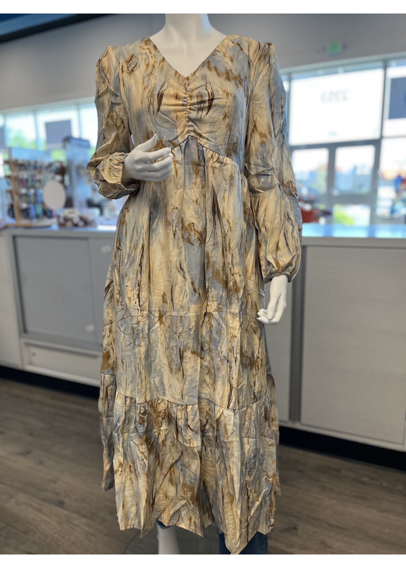 Hayden Hayden L/S V-Neck Smocked Dress