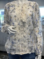 Hayden Hayden Lace L/S Button Up Blouse