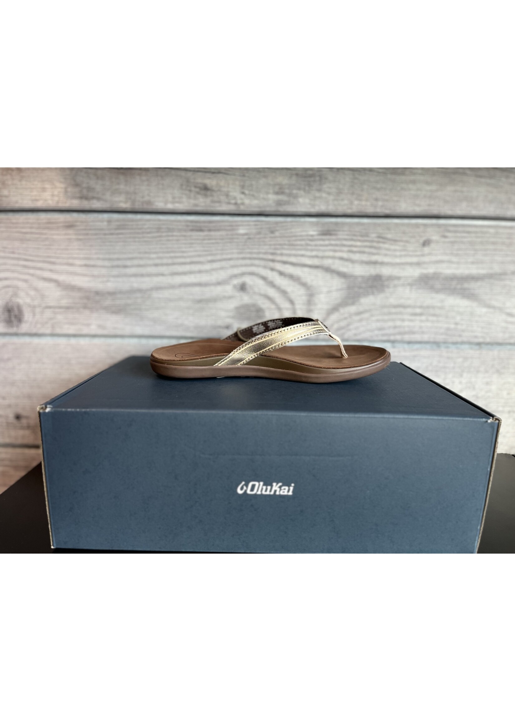 Aukai Sandals
