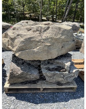 Large Boulders (3) Per pallet