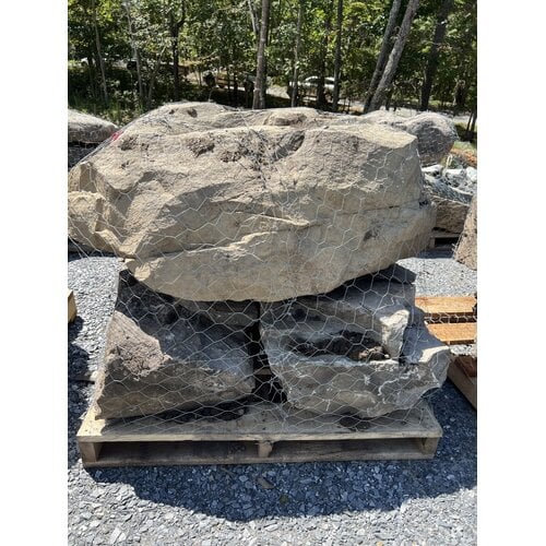 Large Boulders (3) Per pallet