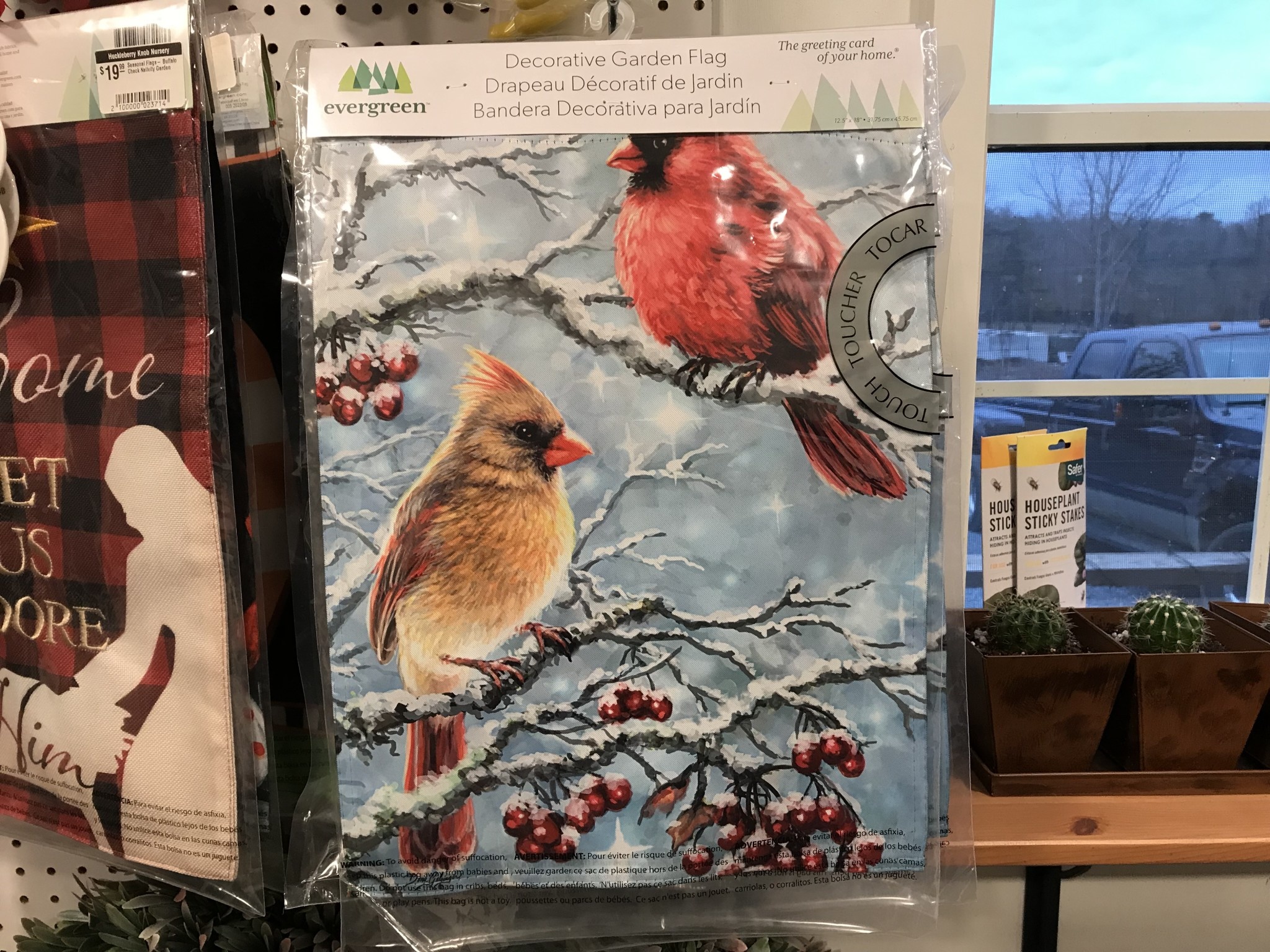 Seasonal Flags- Winter Cardinals