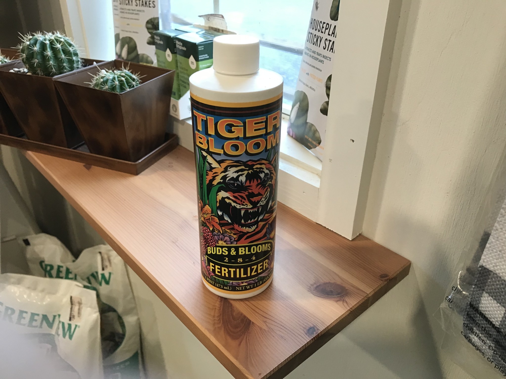 Fox Farm FoxFarm Tiger Bloom Buds & Blooms Fertilizer 1pt