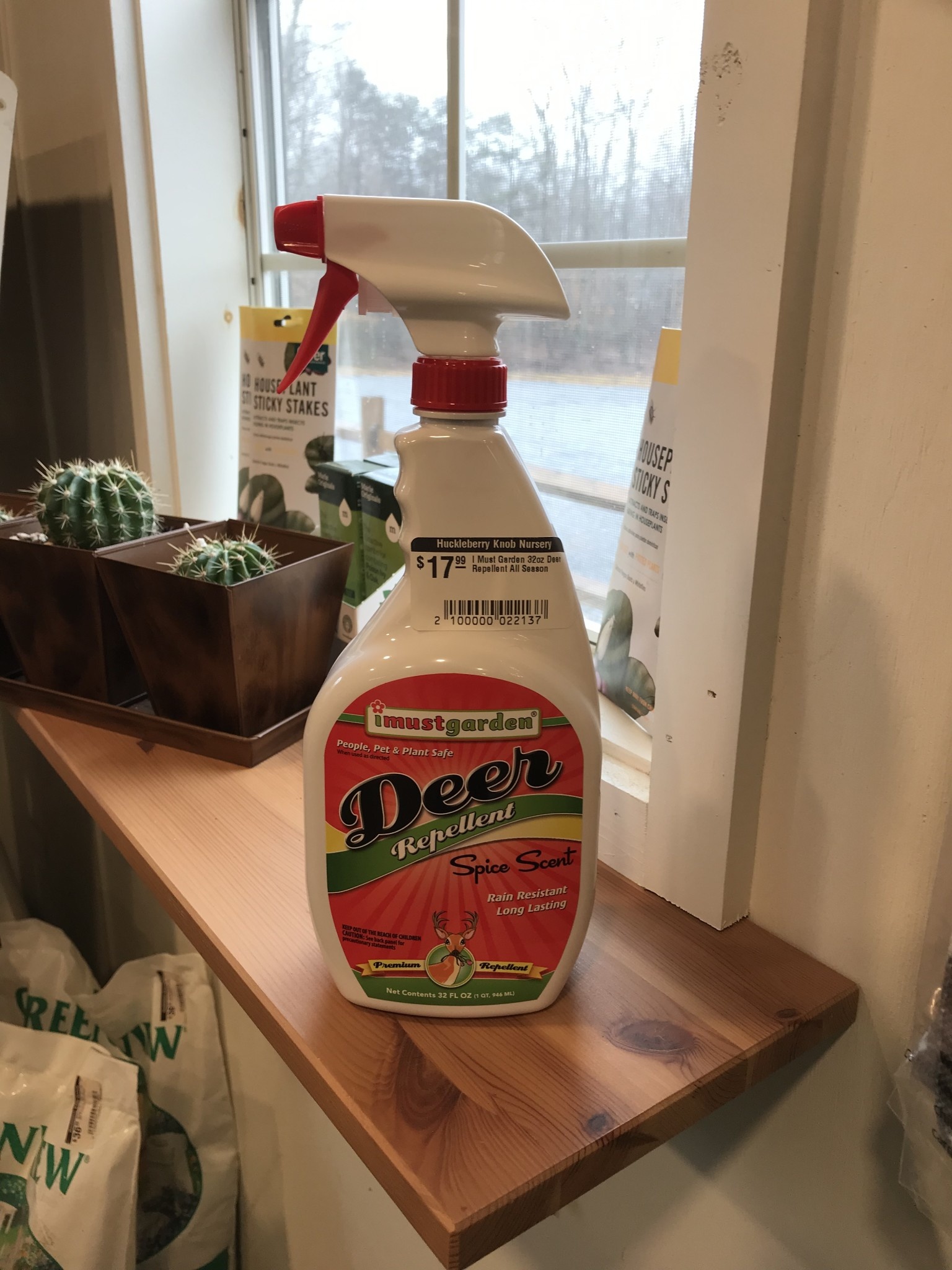 I Must Garden 32oz Deer Repellent-- Spice Scent