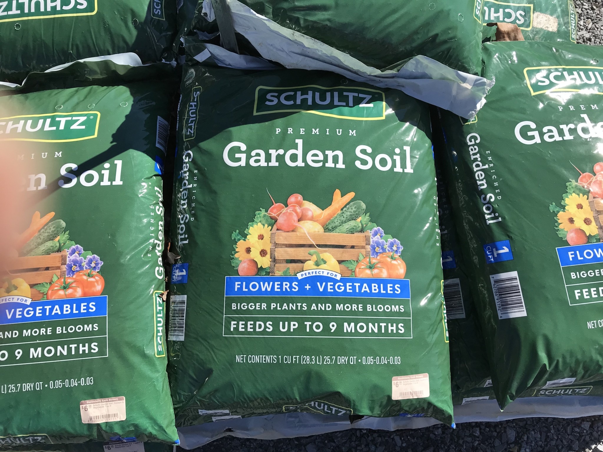 Schultz Schultz Garden Soil, Flowers & Vegetables 1 cu ft