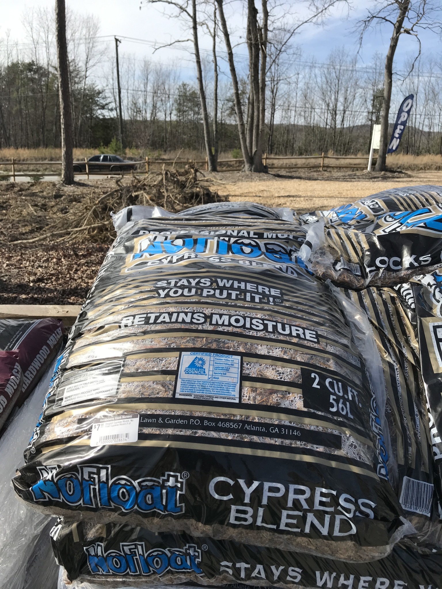 Bagged Cypress Mulch, No Float Cypress Mulch 2 cf