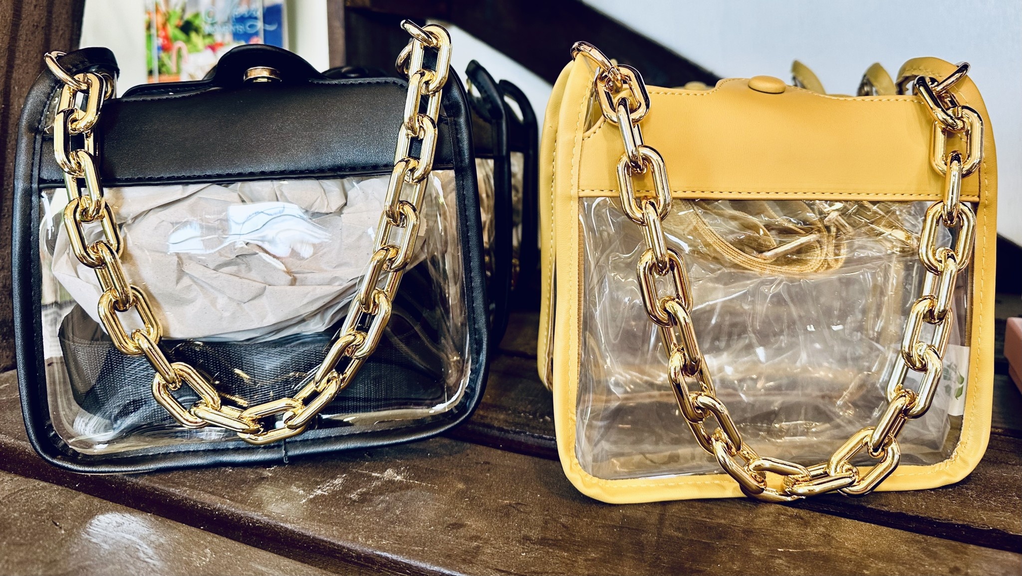 Clear purse with chain- Gold