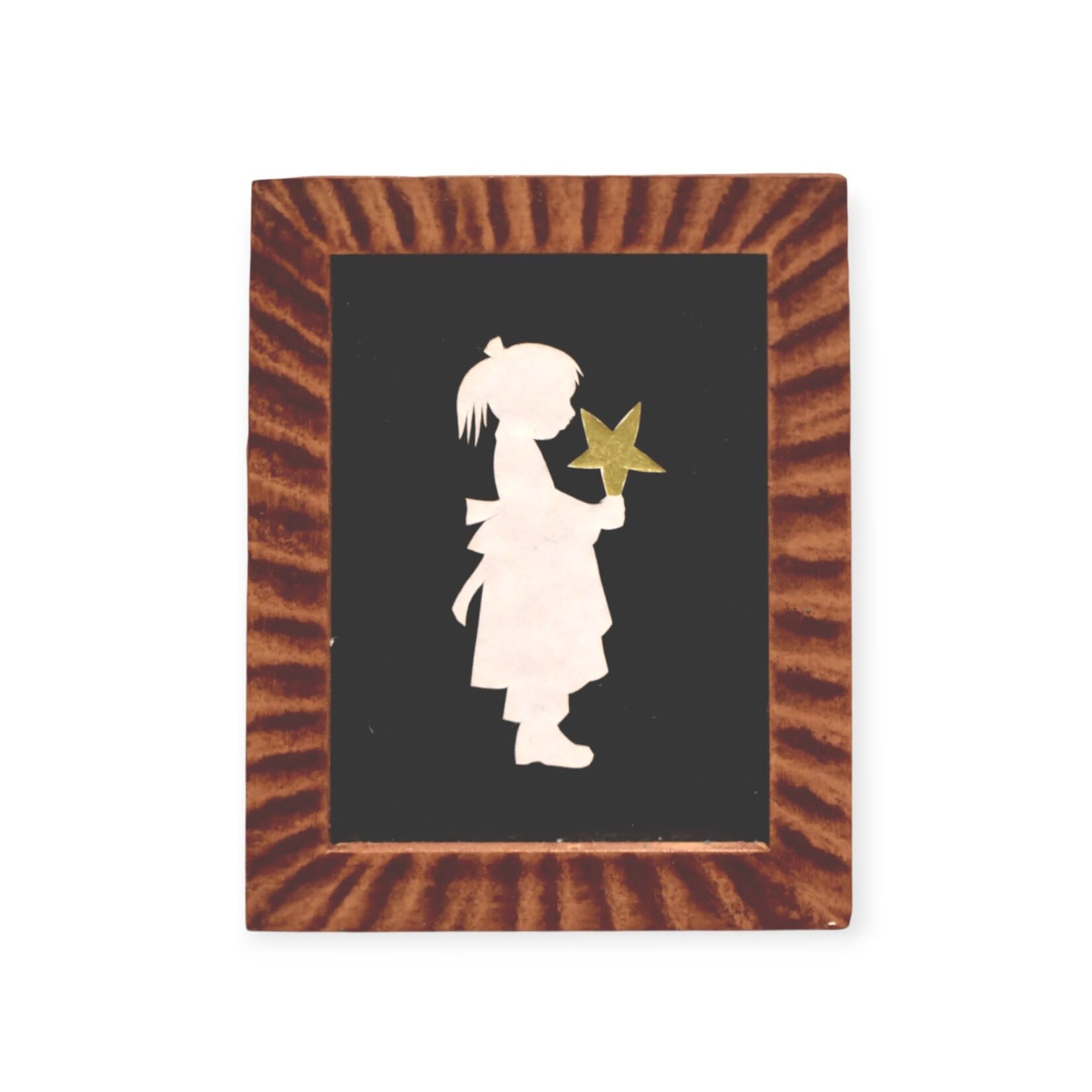 Pamela Dalton Christmas Child Scherenschnitte