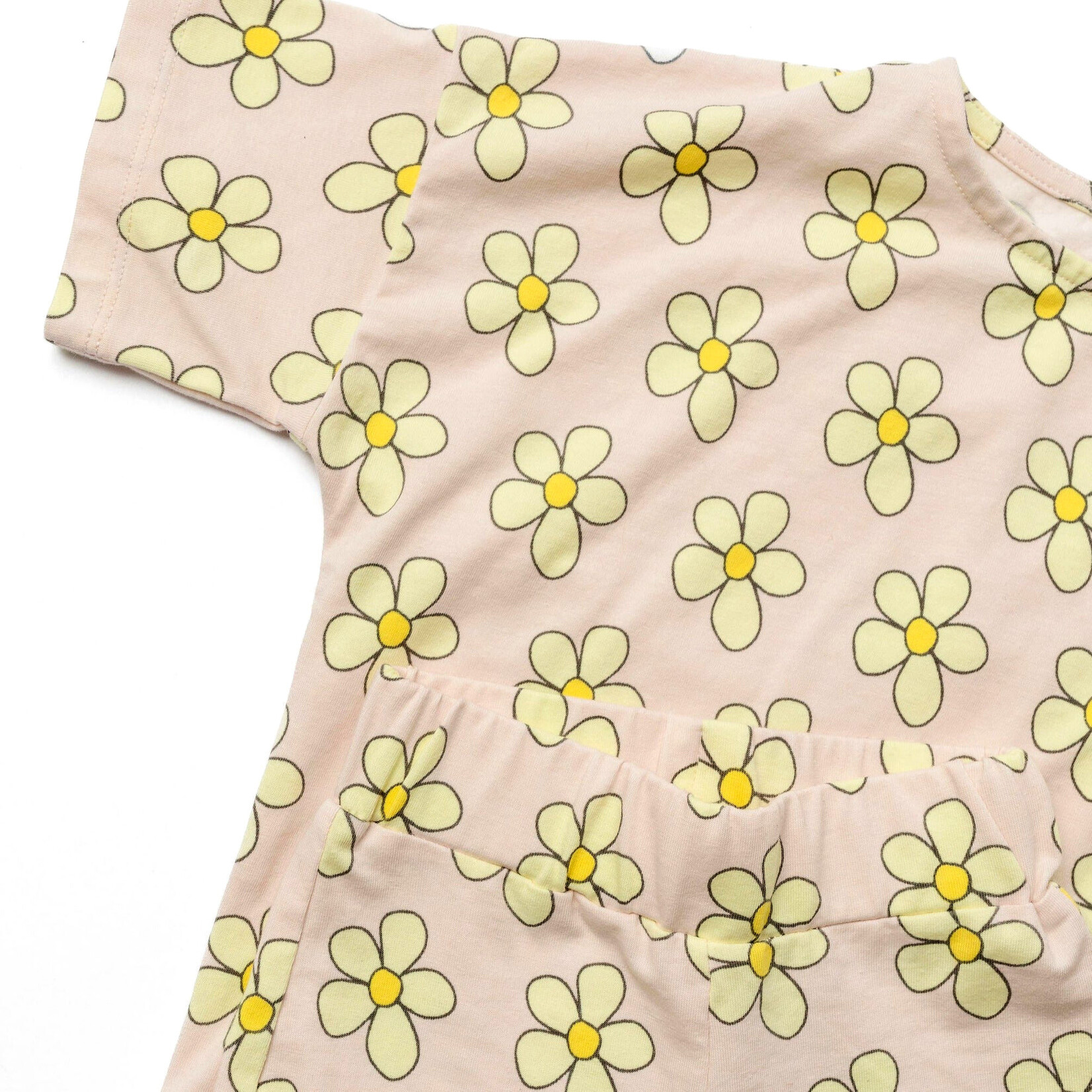 alice & ames buttercup floral lounge set