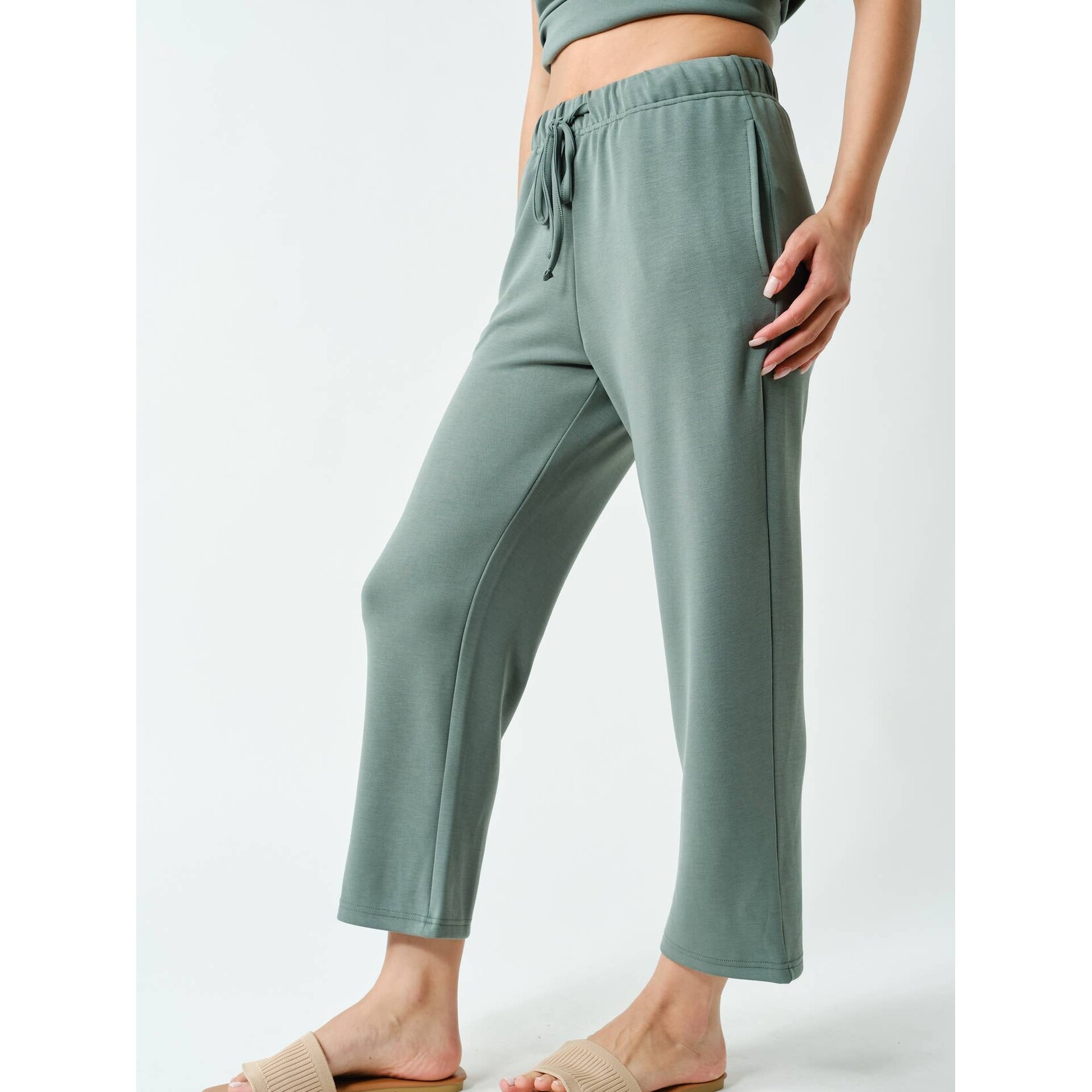 mono b laguna comfort pant set