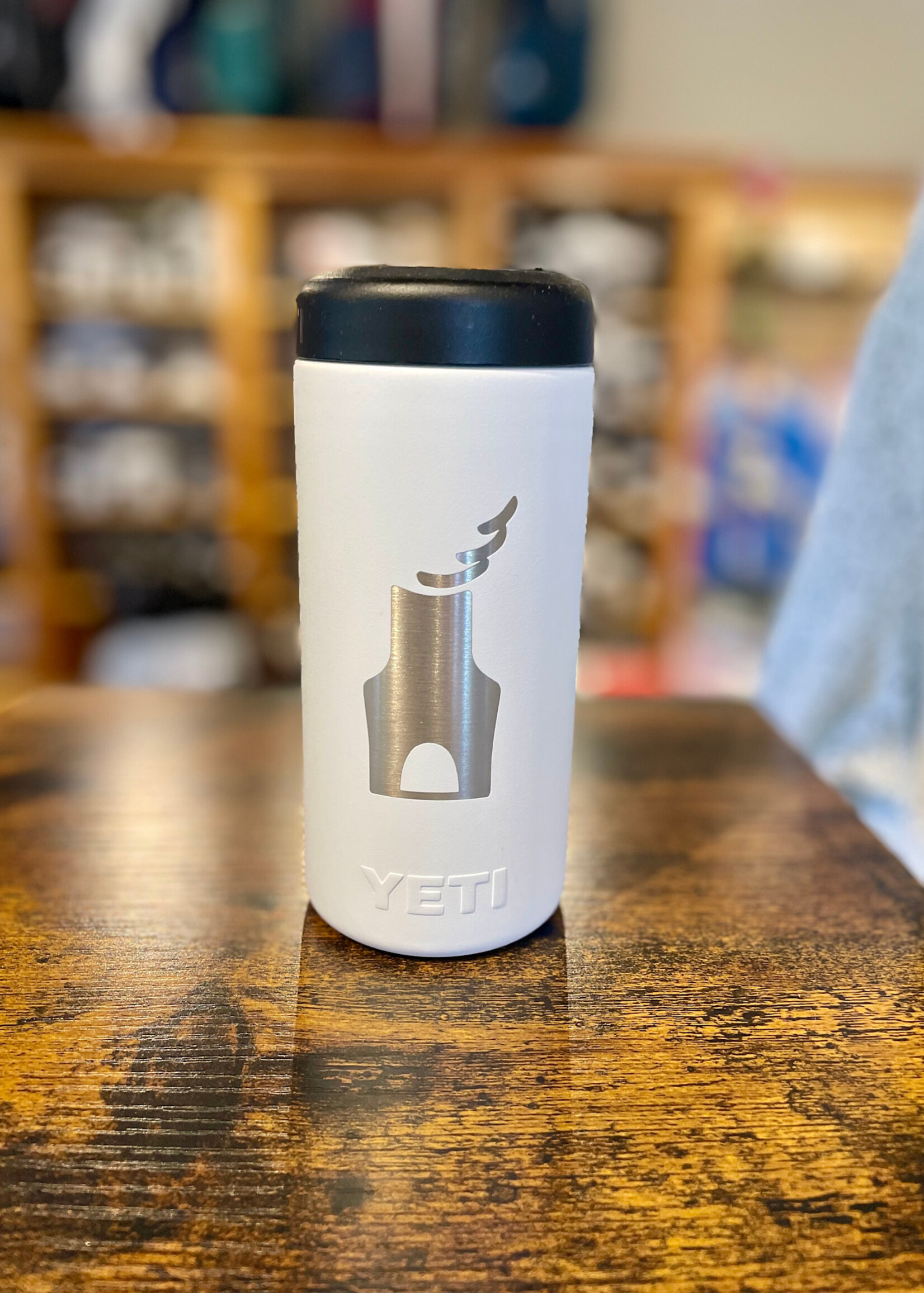YETI YETI Slim Can Colster 2.0 (12oz Coozie)