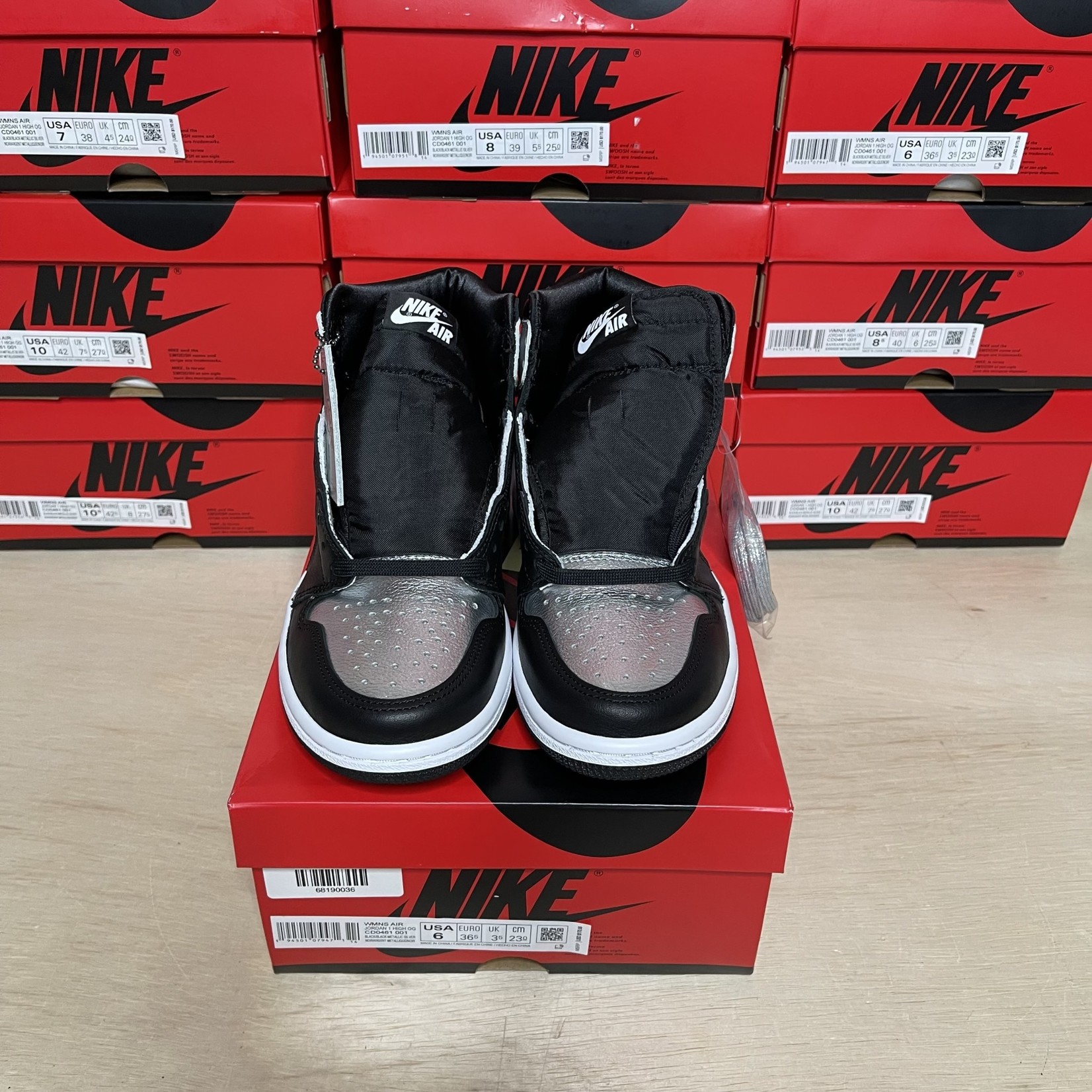 retro high silver toe