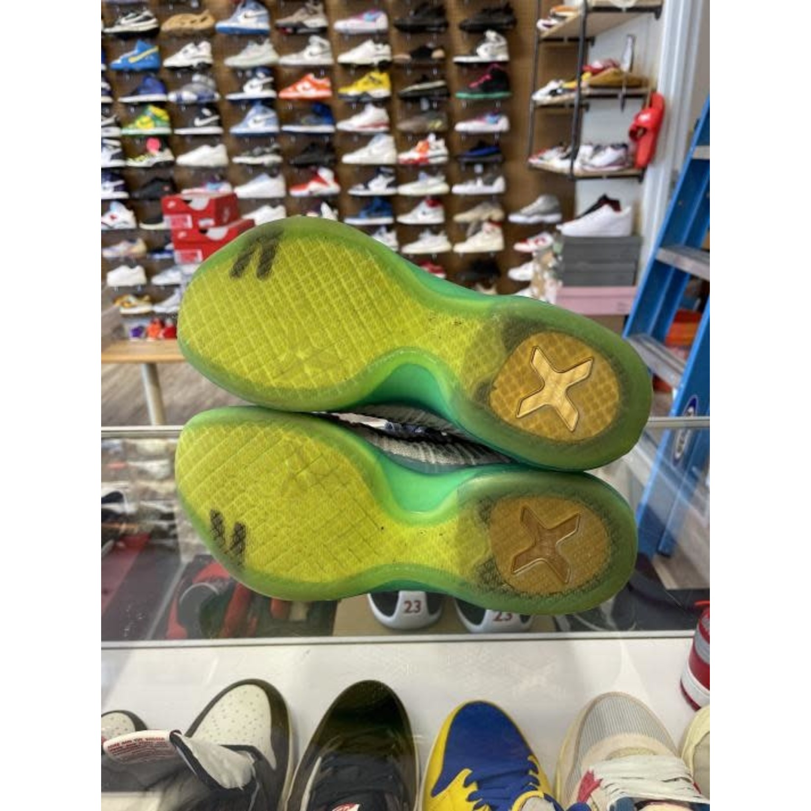 kobe size 8