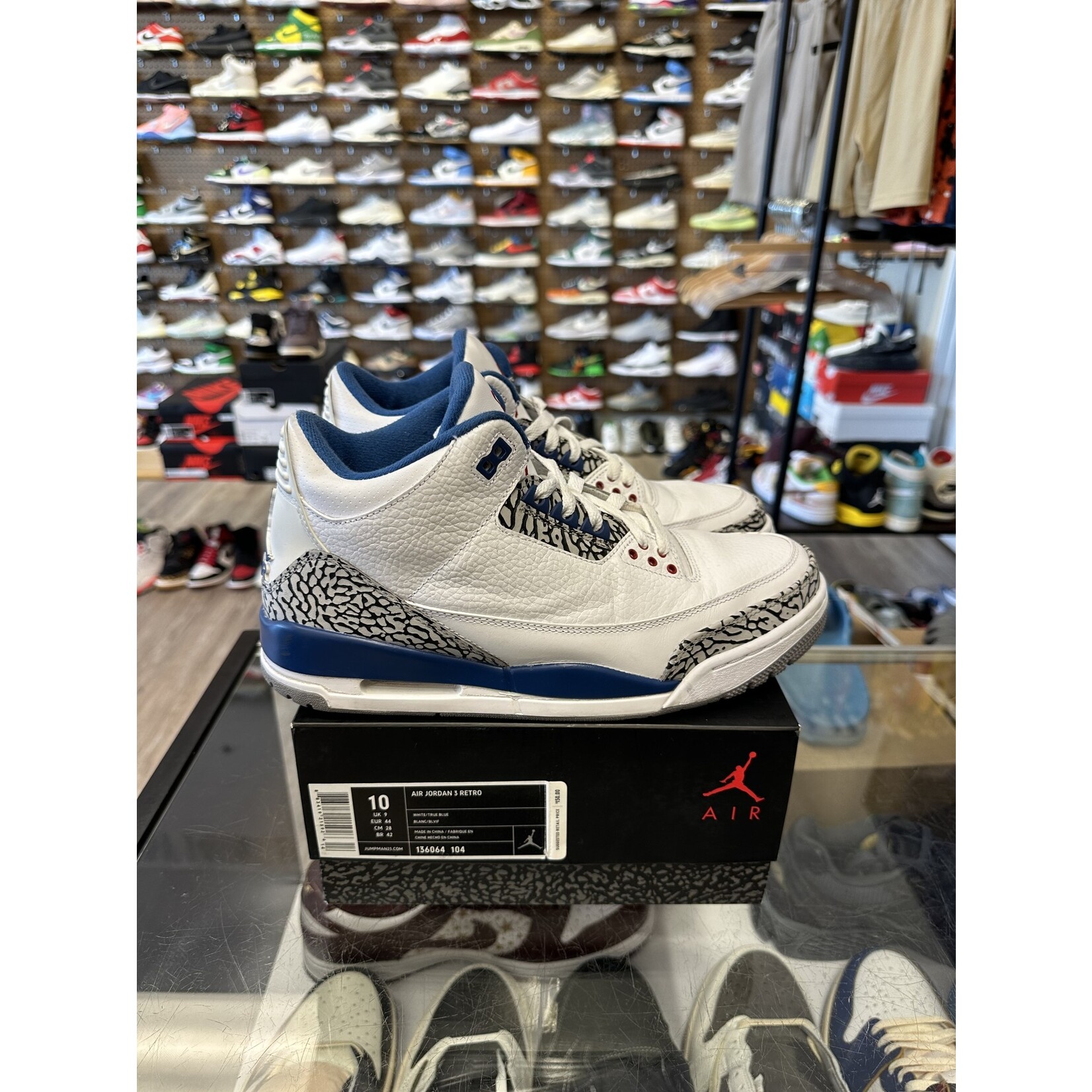 Jordan Jordan 3 Retro True Blue (2011) Size 10, PREOWNED