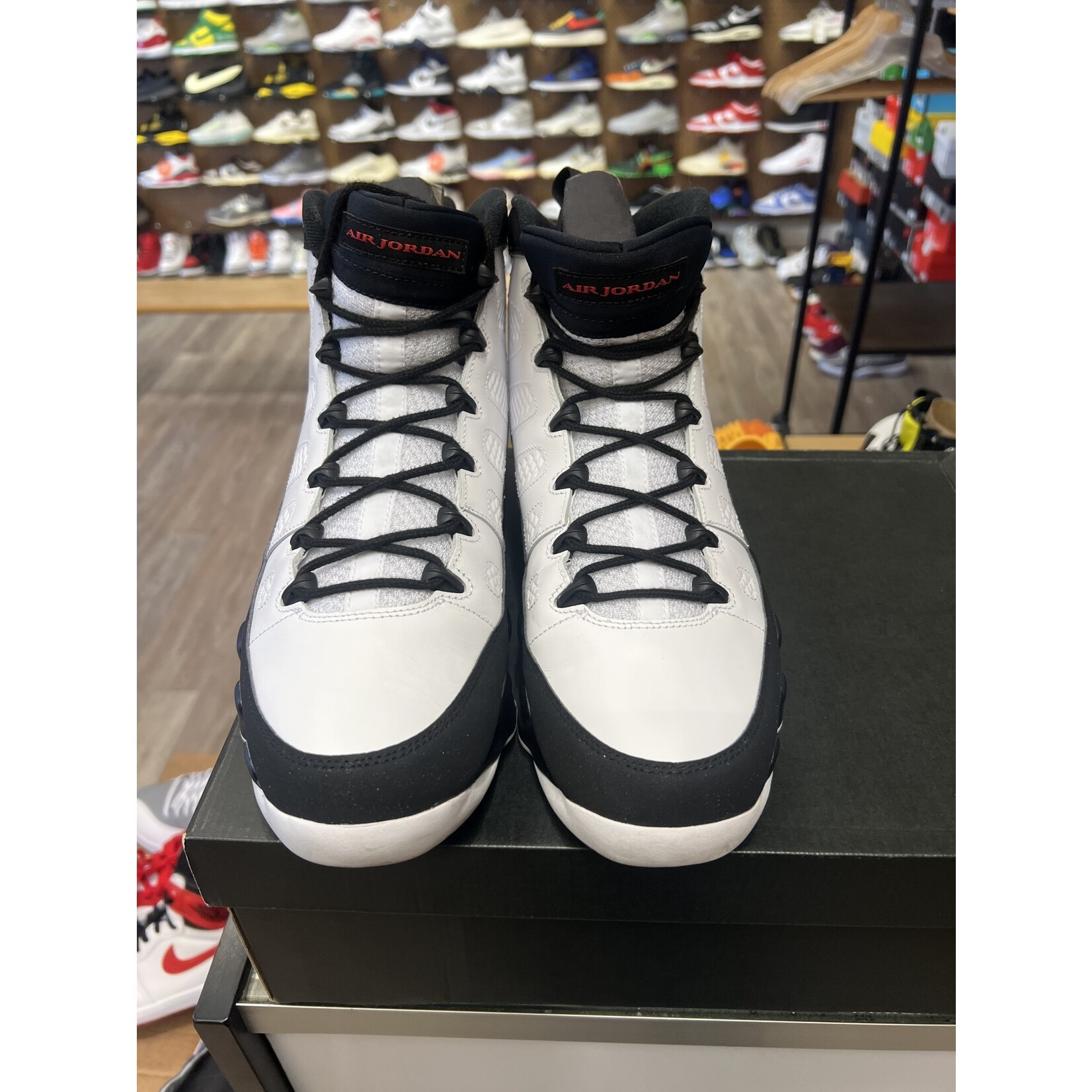 Jordan Jordan 9 Retro OG (2016) Size 13, PREOWNED