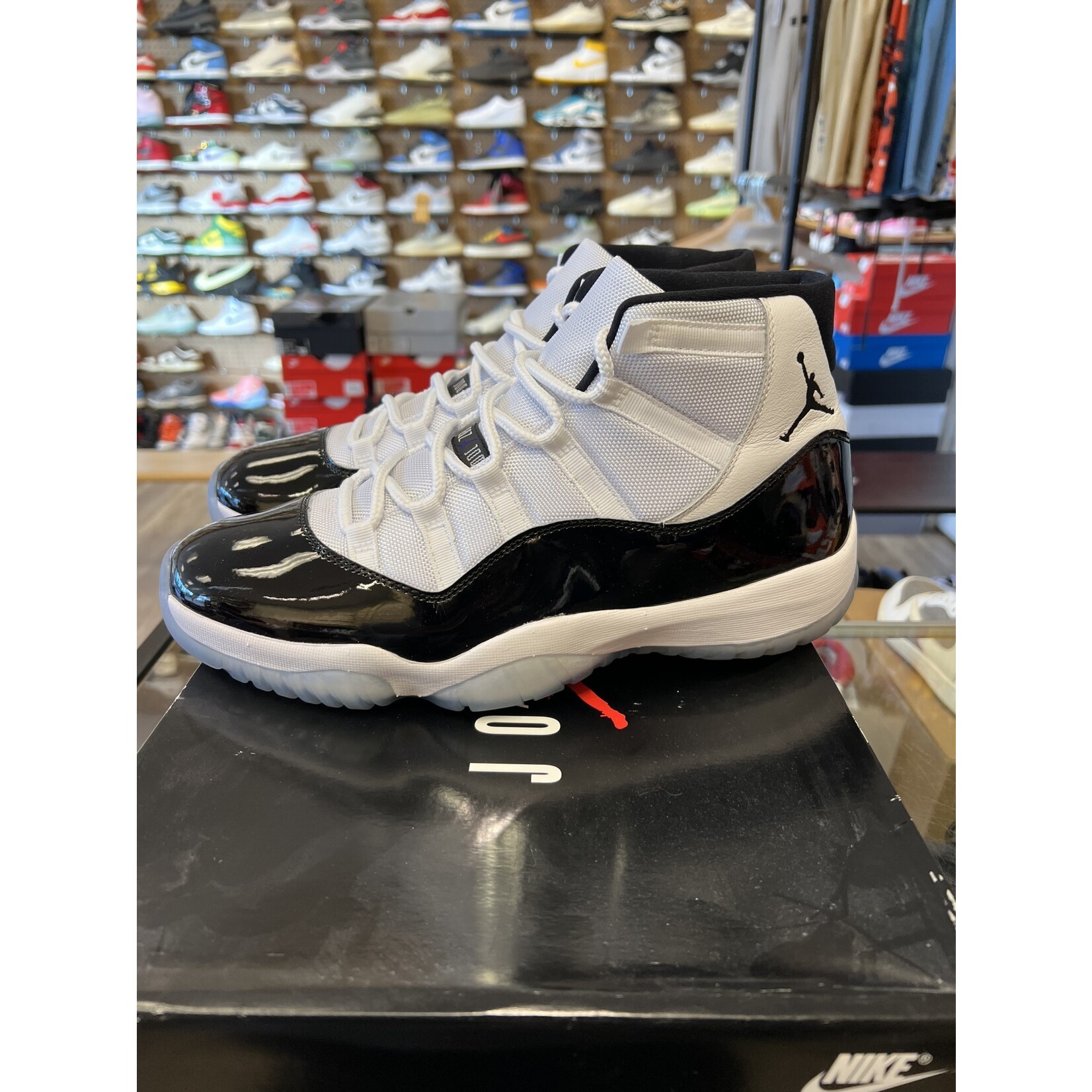 Concord 11 size 12 store