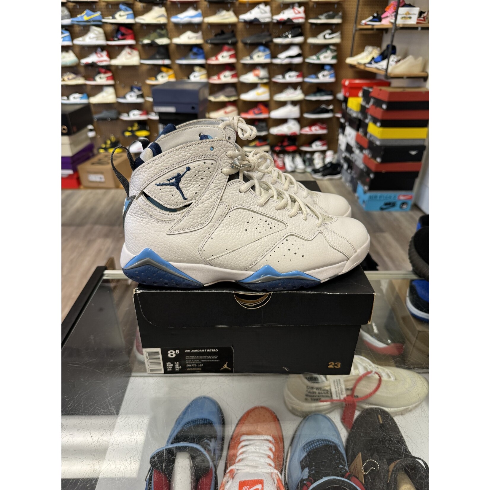 Jordan Jordan 7 Retro French Blue (2015) Size 8.5, PREOWNED