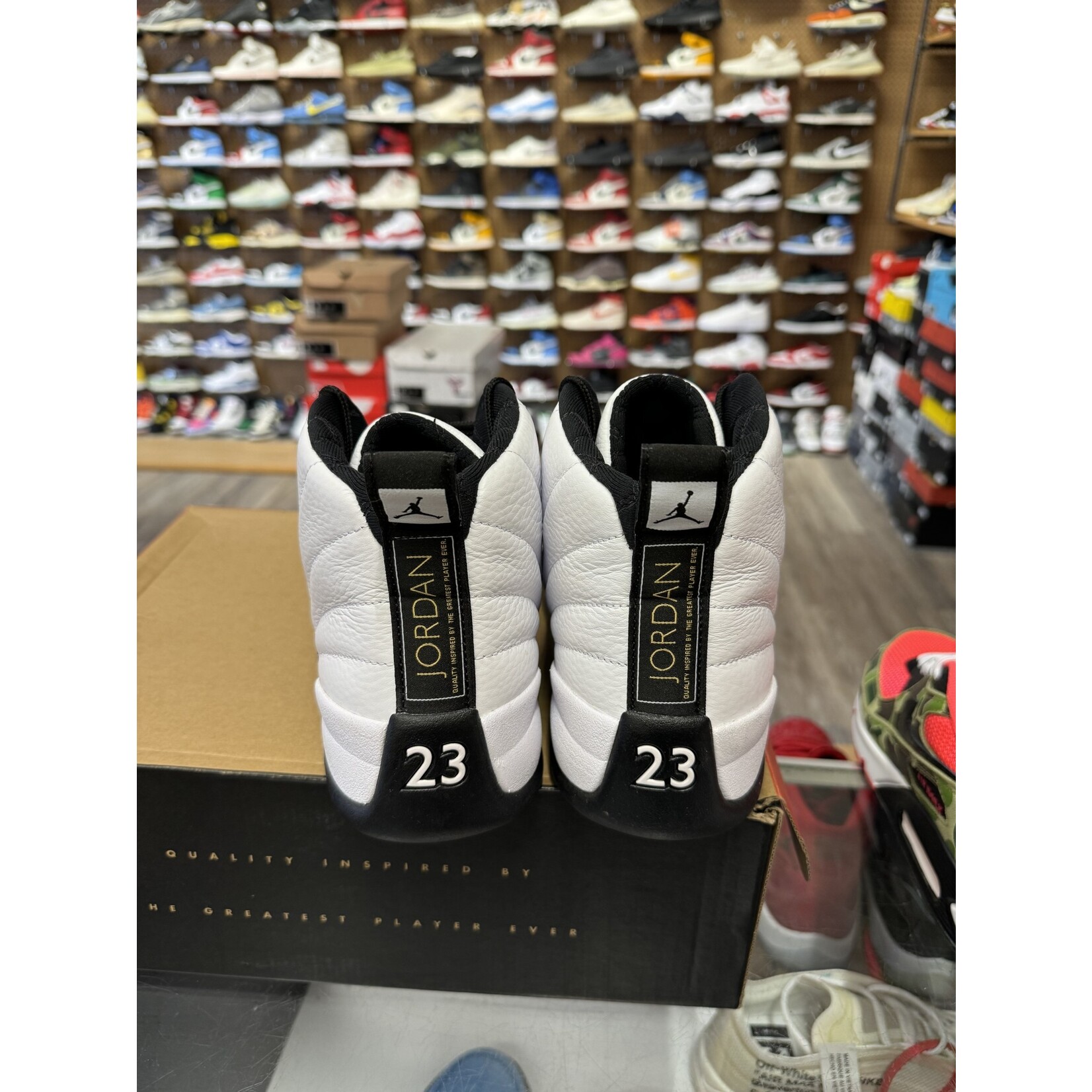 Jordan Jordan 12 Retro Royalty Taxi Size 12, PREOWNED