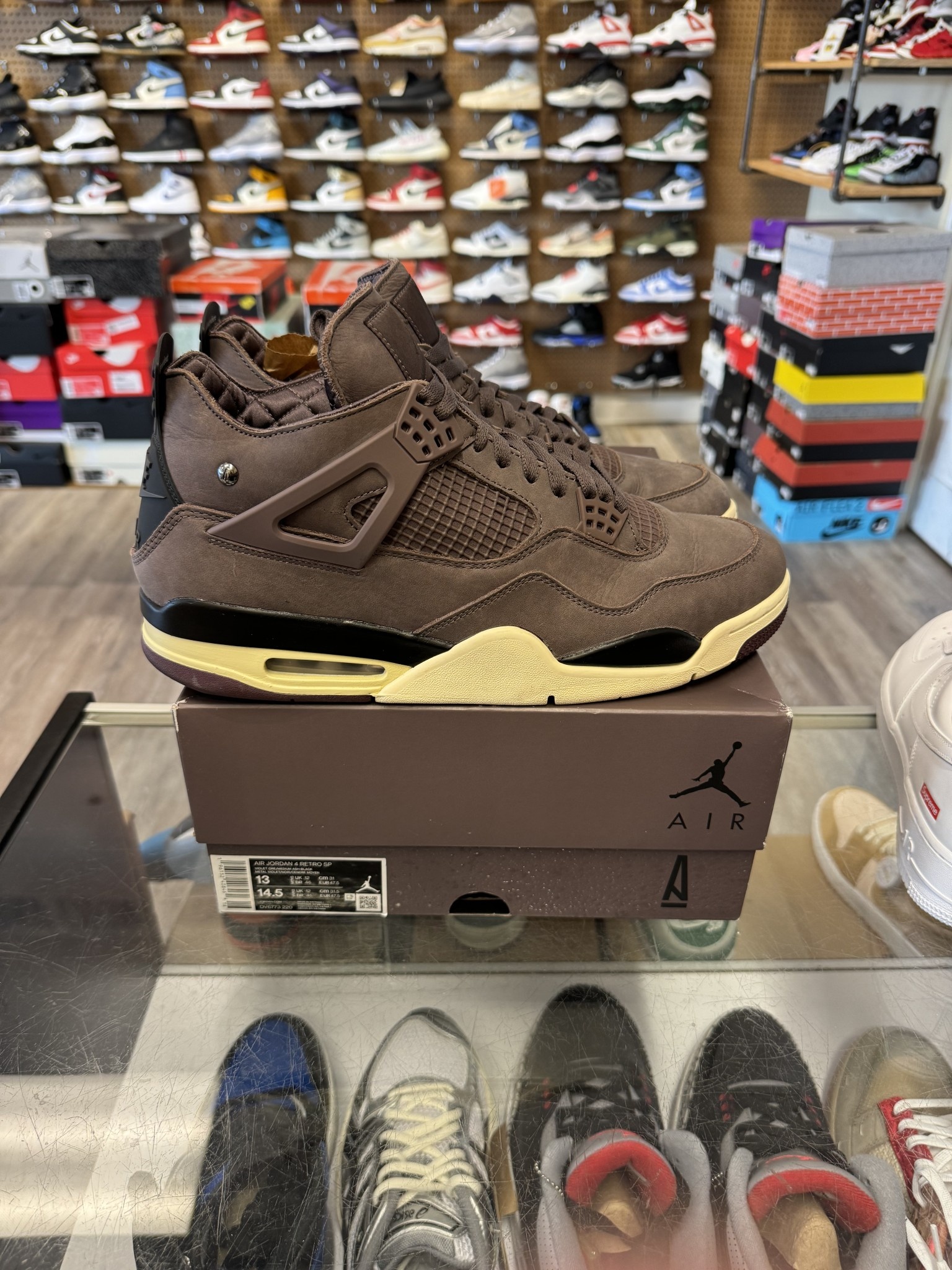 a ma maniére violet ore jordan 4
