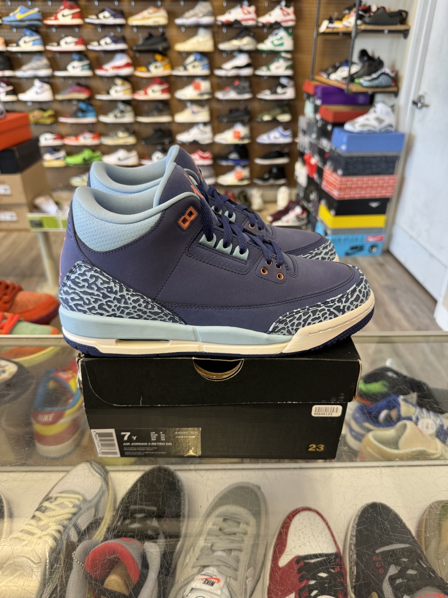 jordan purple dust