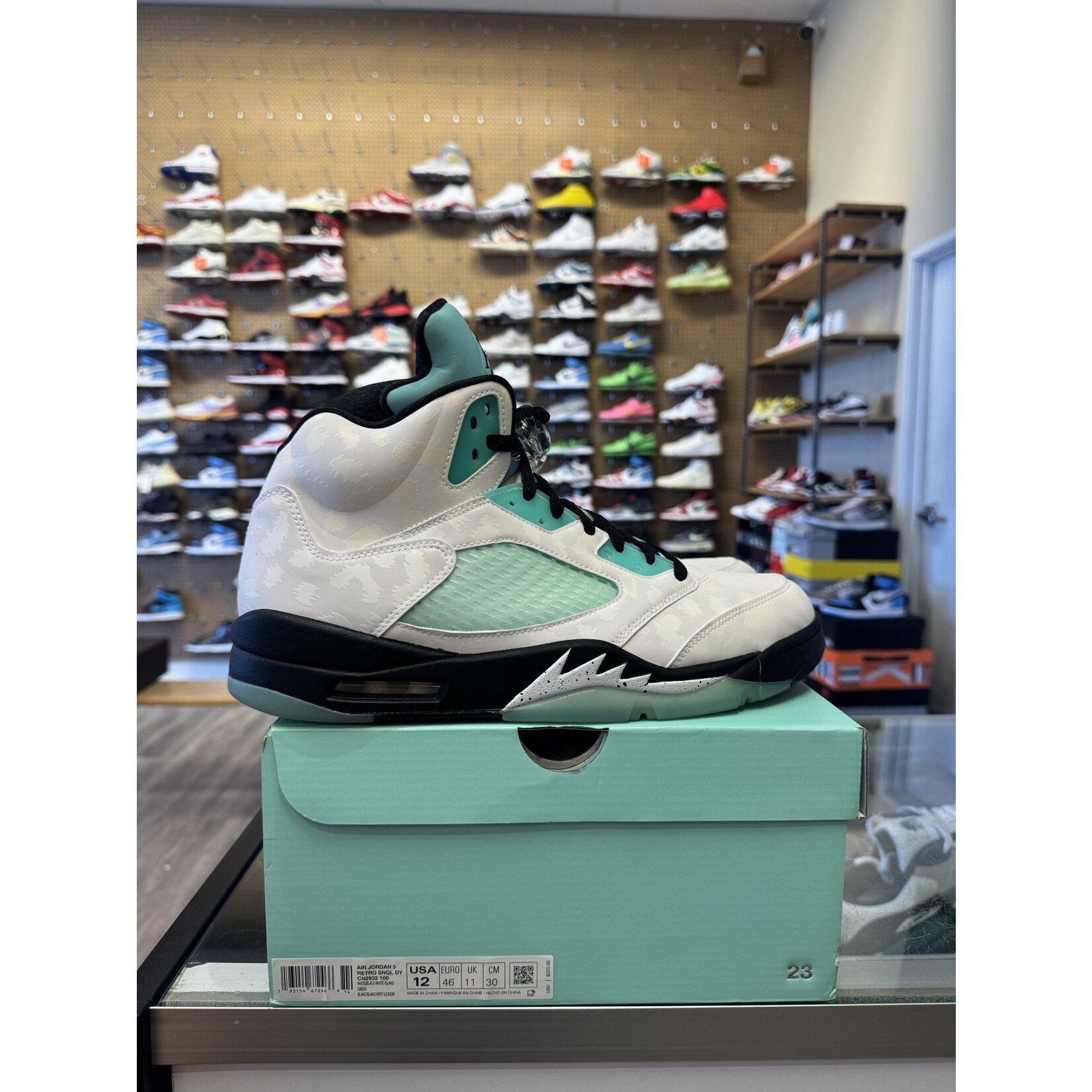 Jordan Jordan 5 Retro Island Green Size 12, PREOWNED