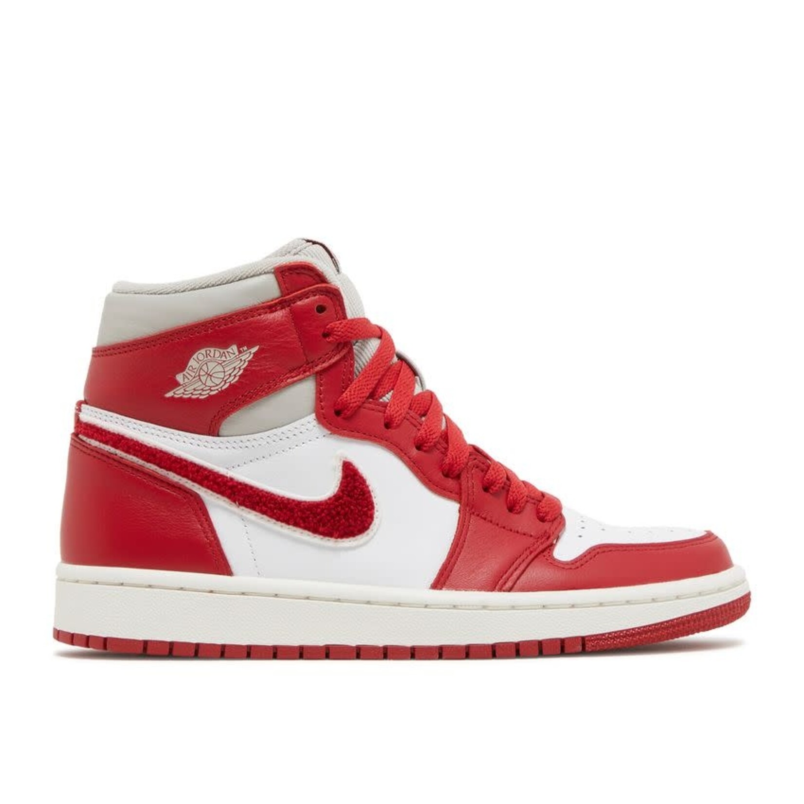 Jordan 1 Retro High OG Varsity Red (Women's) Size 10.5W, DS BRAND NEW NO BOX