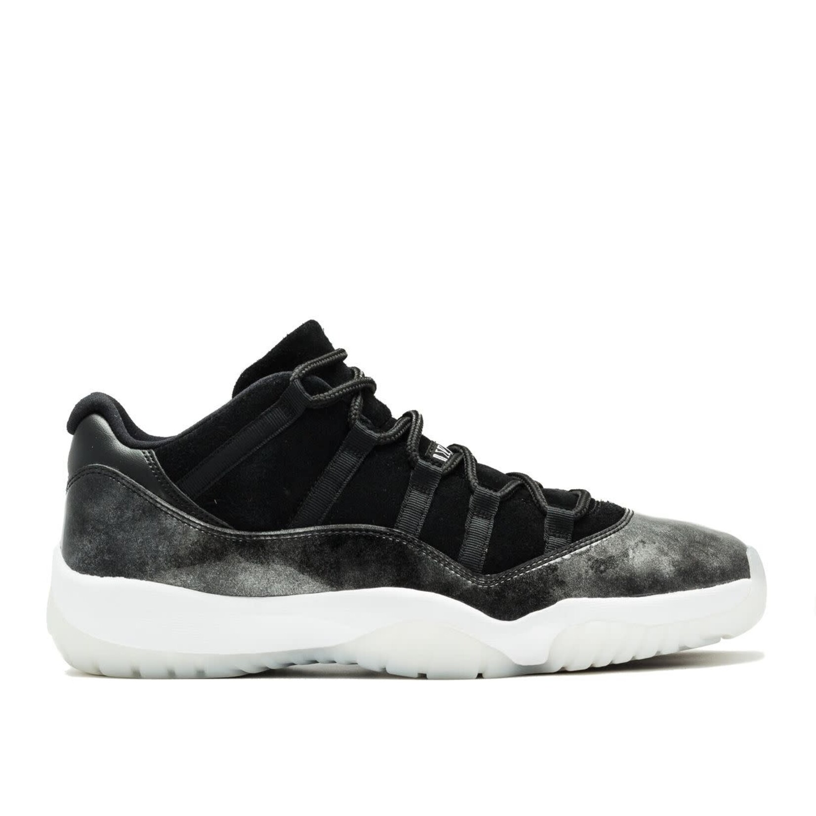Jordan Jordan 11 Retro Low Barons Size 8.5, DS BRAND NEW