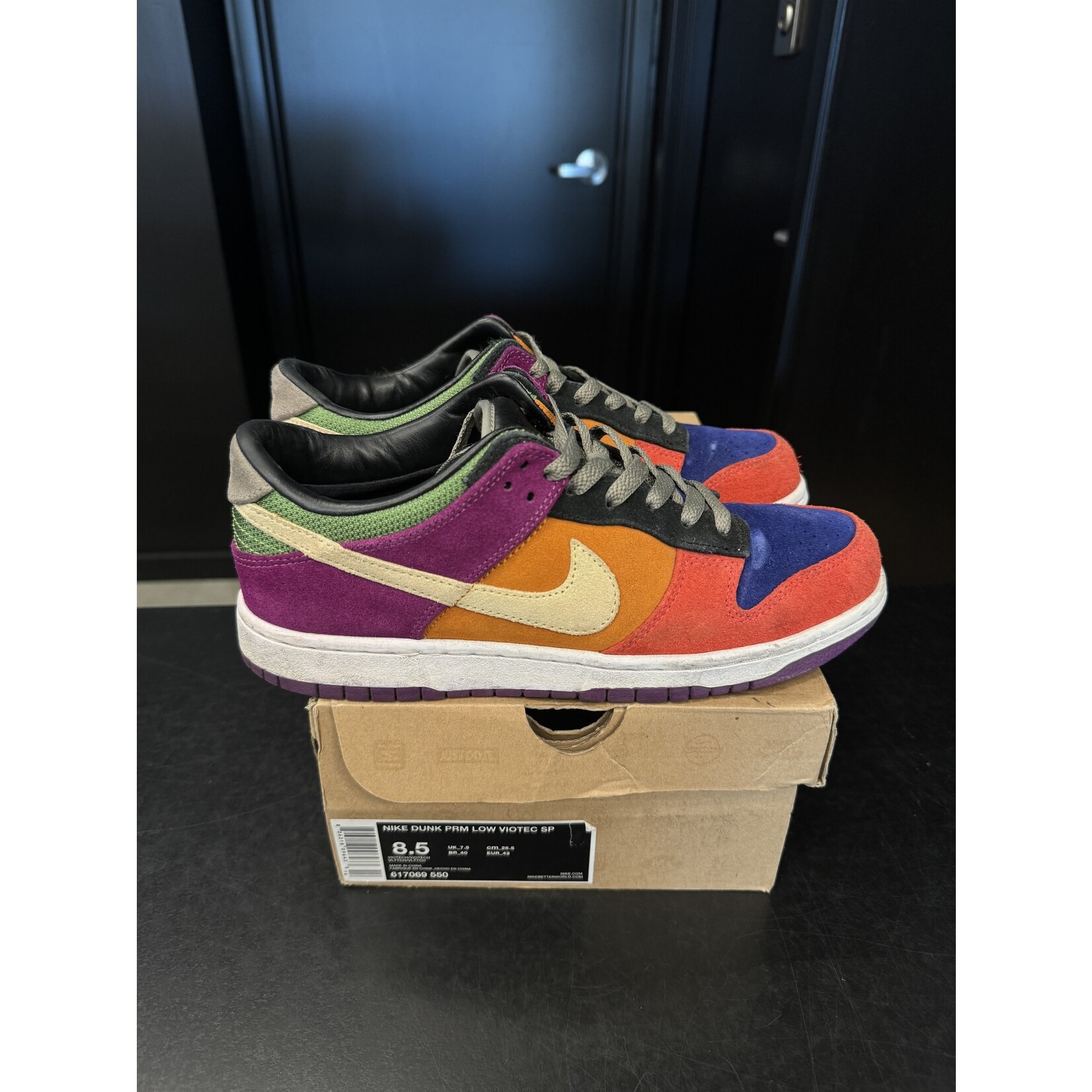 Nike Nike Dunk Low Viotech (2013) Size 8.5, PREOWNED