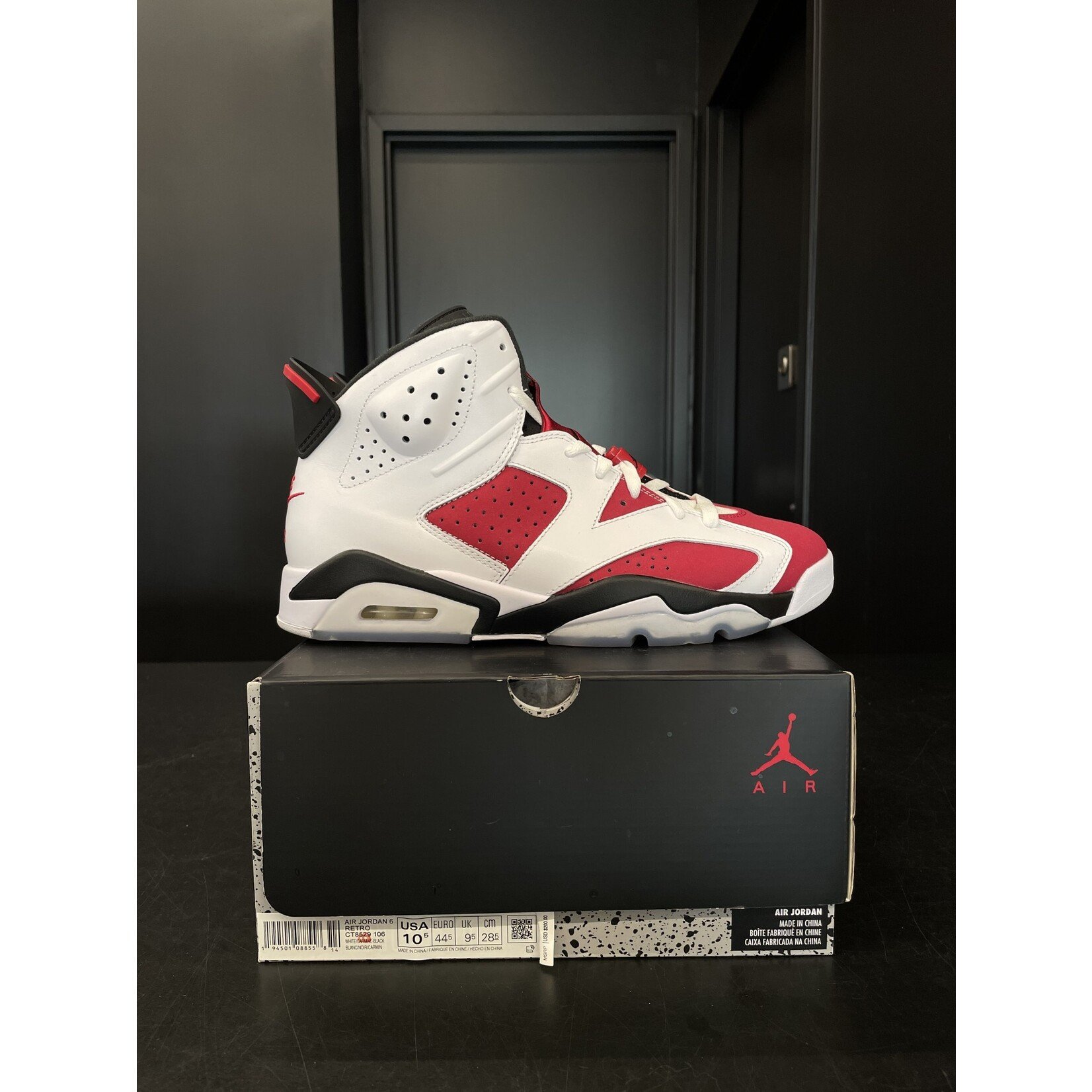 Jordan Jordan 6 Retro Carmine (2021) Size 10.5, PREOWNED