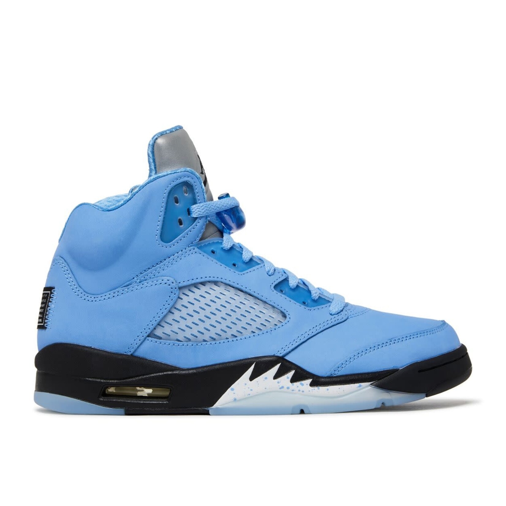 Jordan Jordan 5 Retro UNC University Blue FLAW Size 8, DS BRAND NEW