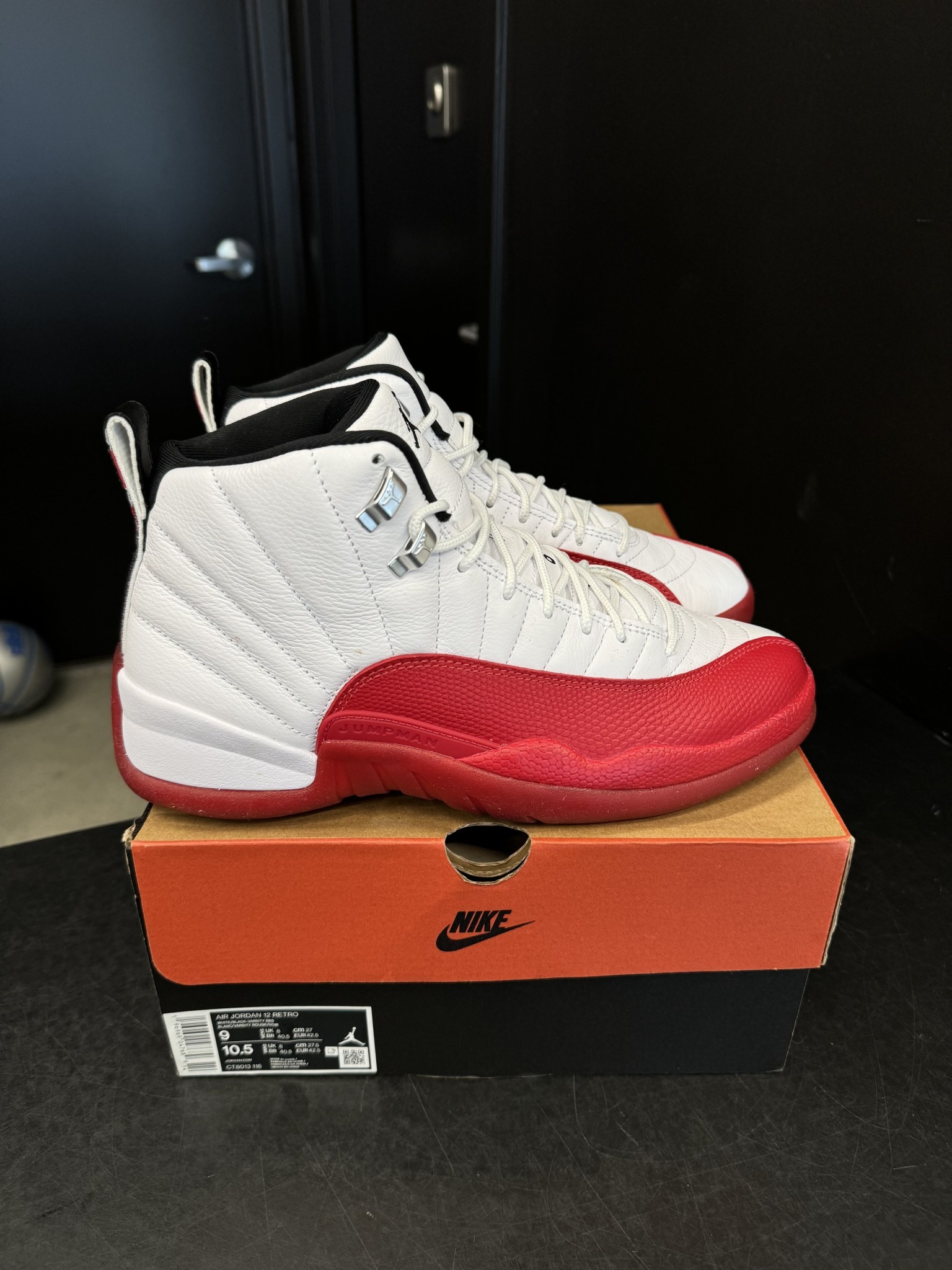 Jordan Jordan 12 Retro Cherry (2023) Size 9, PREOWNED SoleSeattle