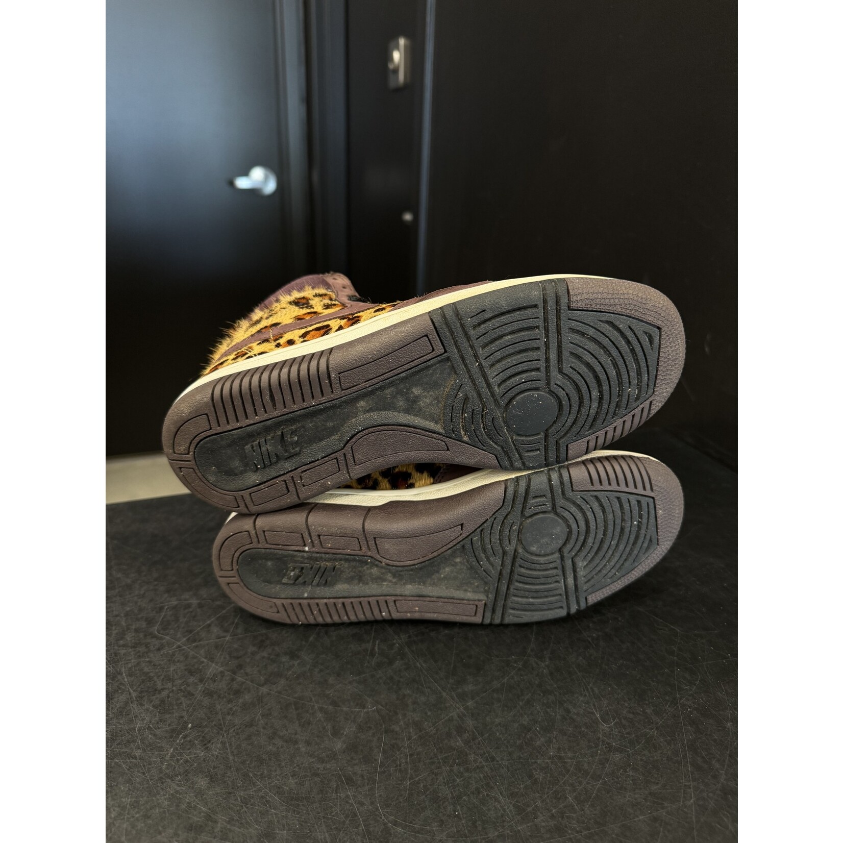 Nike Nike Court Force Hi Premium Cheetah (Women's) Size 7W, PREOWNED NO BOX