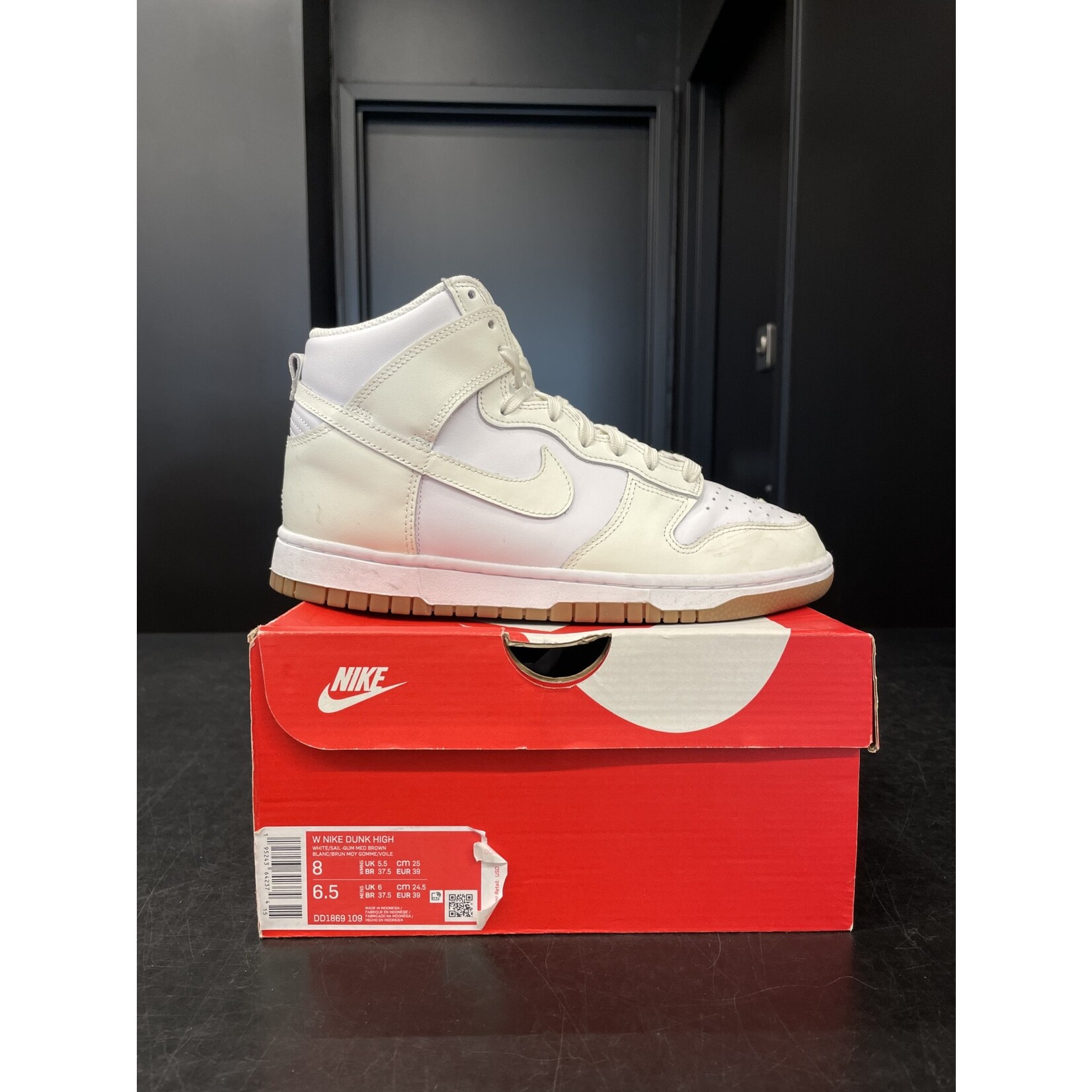 Nike Nike Dunk High Sail Gum (Women's) Size 8W, PREOWNED